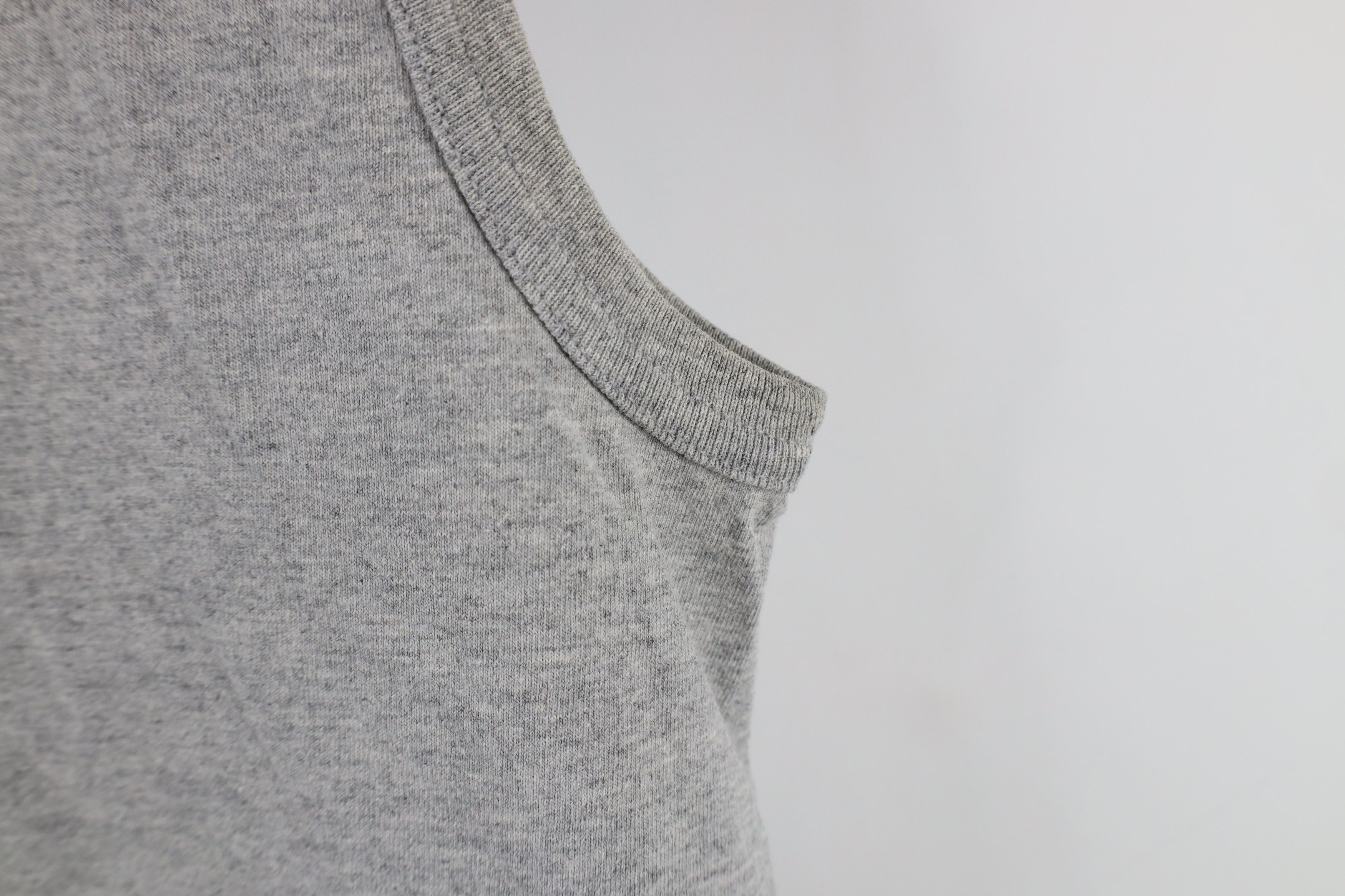 Champion × Vintage Vintage Champion Logo Sleeveless Muscle T-Shirt Heather Gray Size US L / EU 52-54 / 3 - 5 Thumbnail