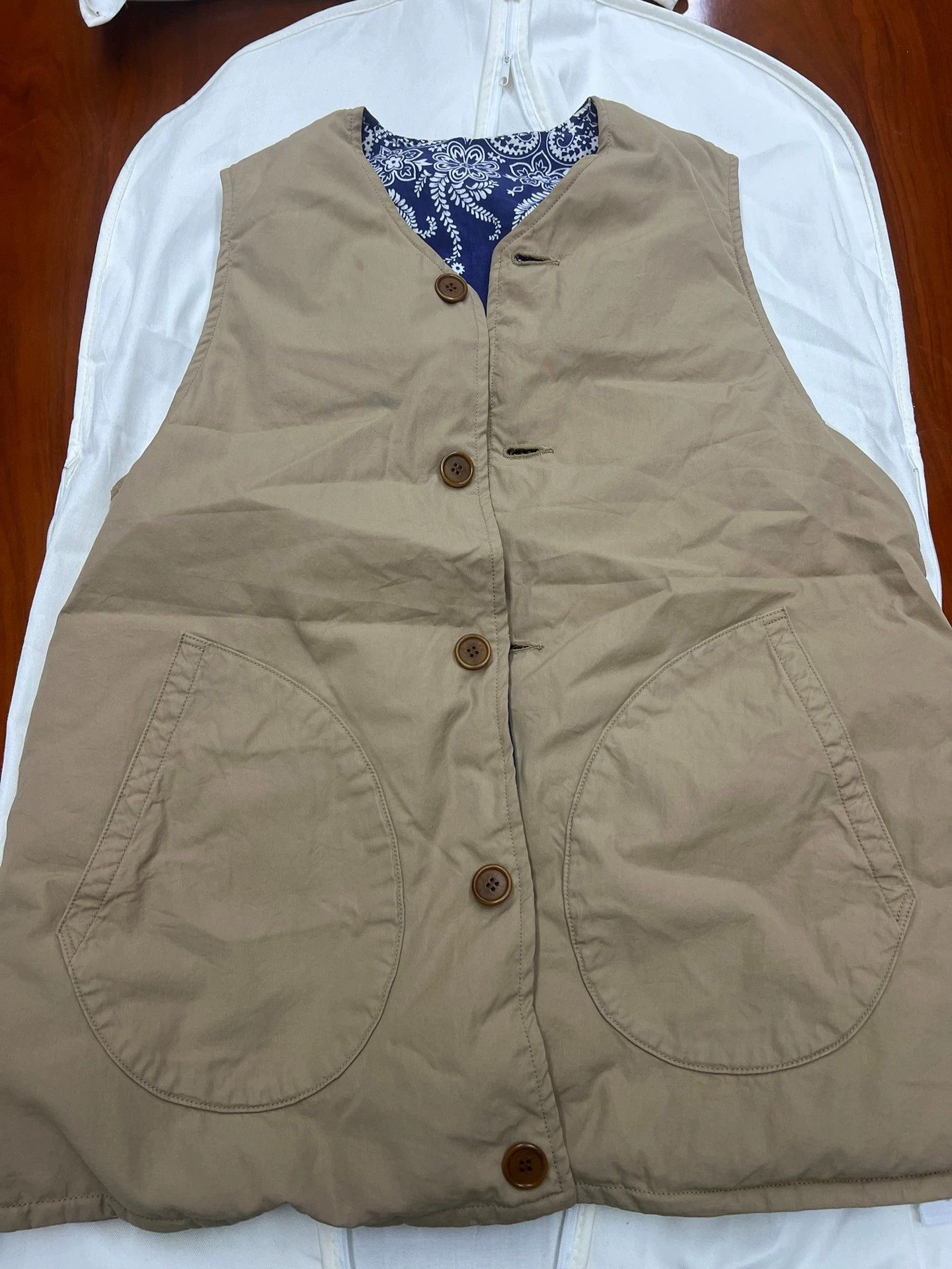 Visvim VISVIM KORA DOWN VEST (C/NY) | Grailed