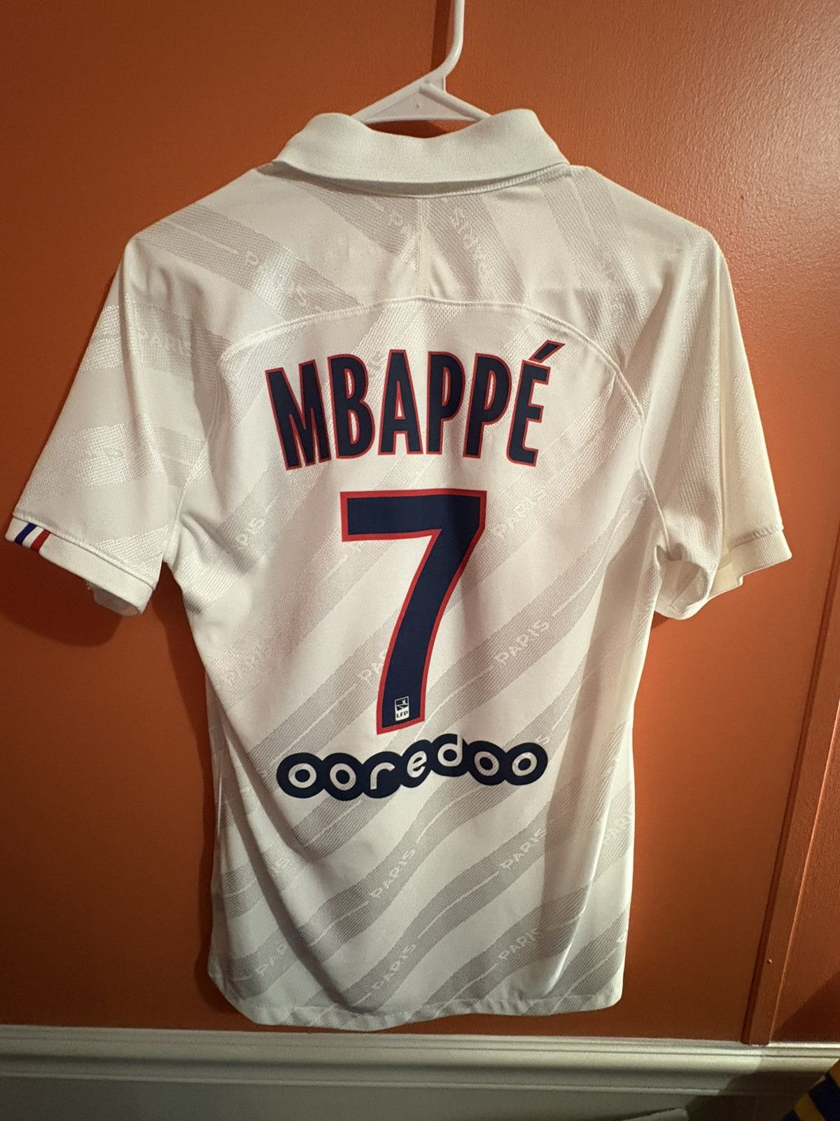Nike Kylian Mbappe jersey third kit Size US M / EU 48-50 / 2 - 2 Thumbnail