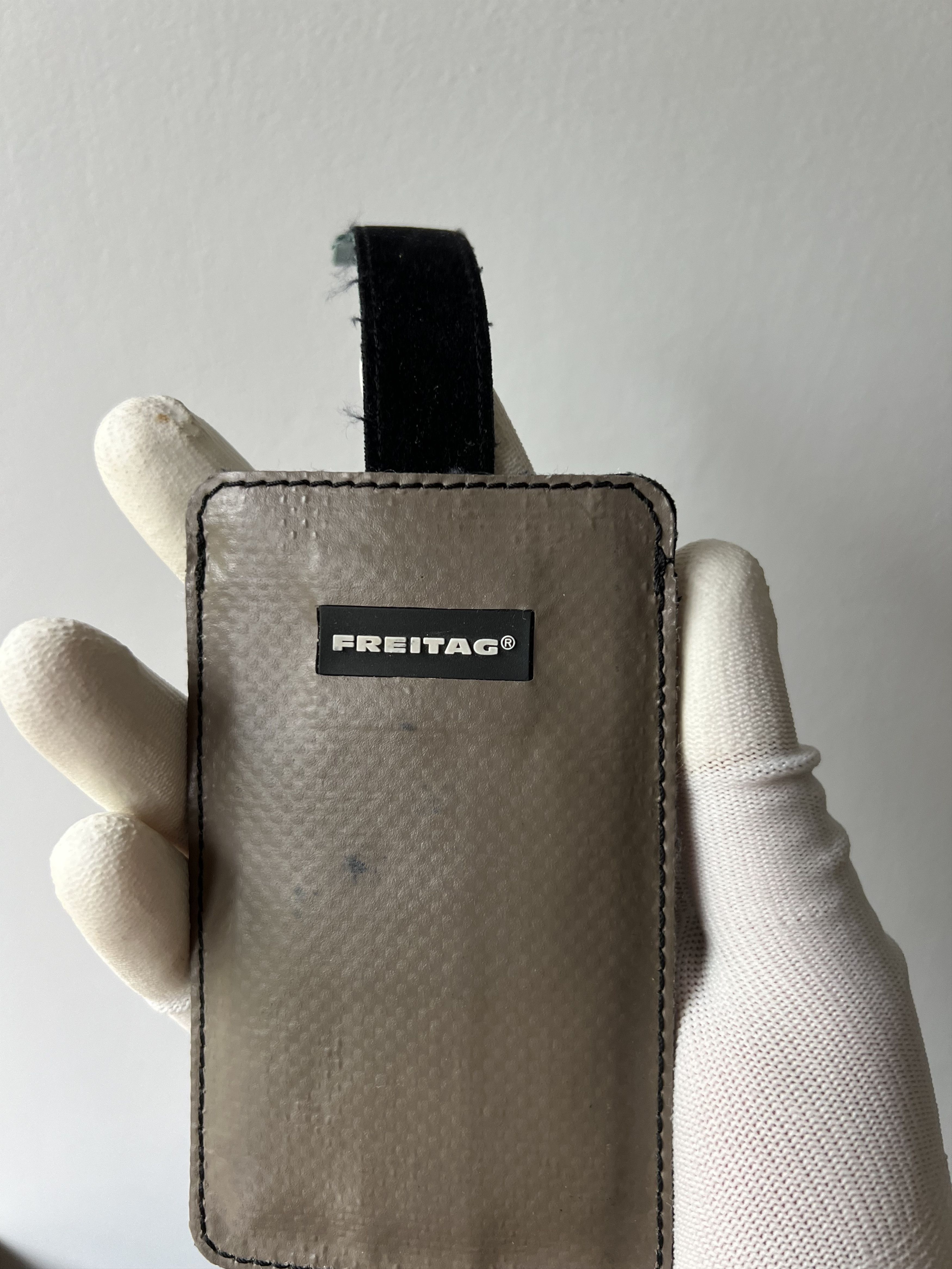 Freitag Vintage Freitag Gray Recycled Holder / iPhone Case / Wallet Size ONE SIZE - 3 Thumbnail