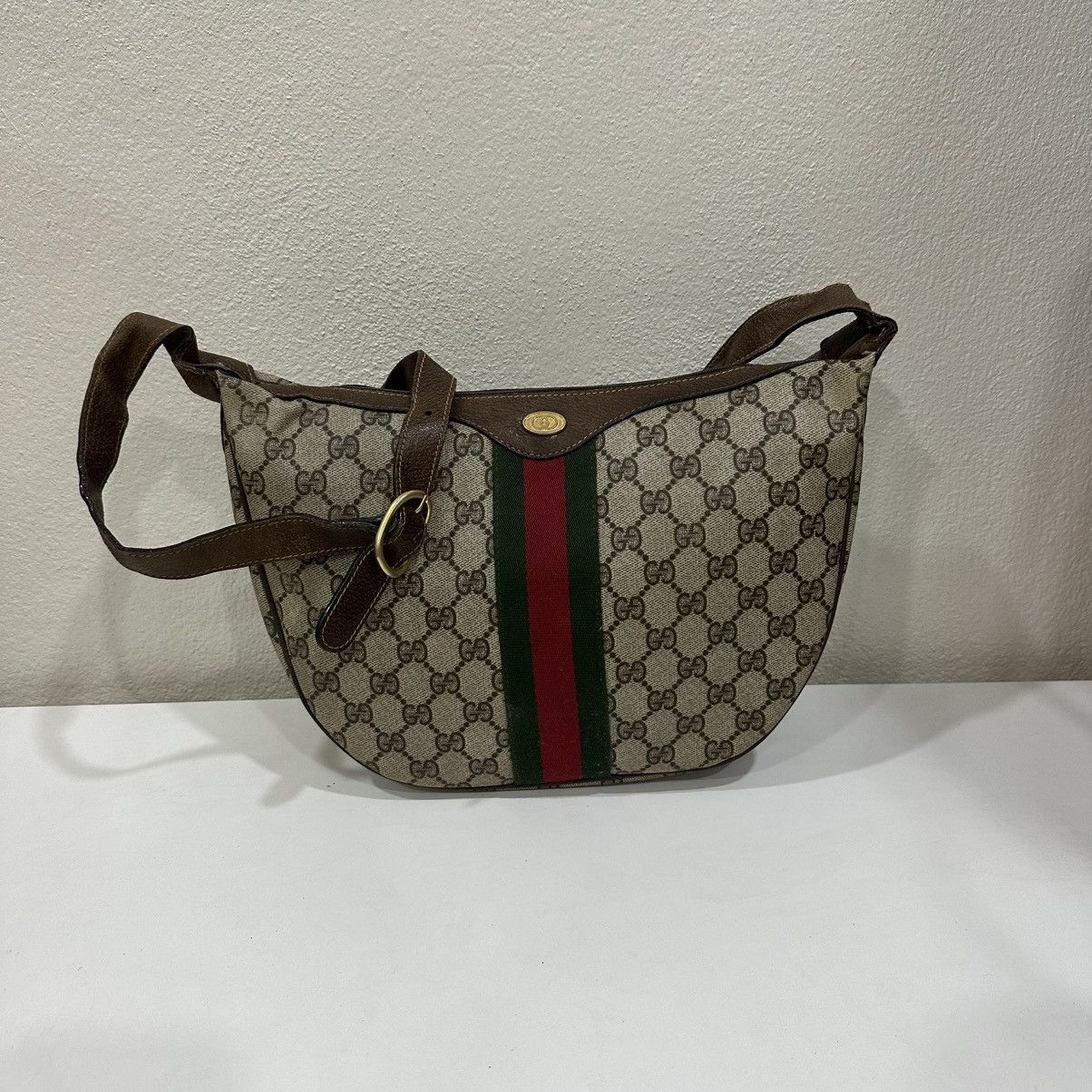 Gucci ‼️YES‼️ VINTAGE GUCCI WEB GG SUPREME SHERRY LINE SHOULDER BAG Size ONE SIZE - 2 Thumbnail