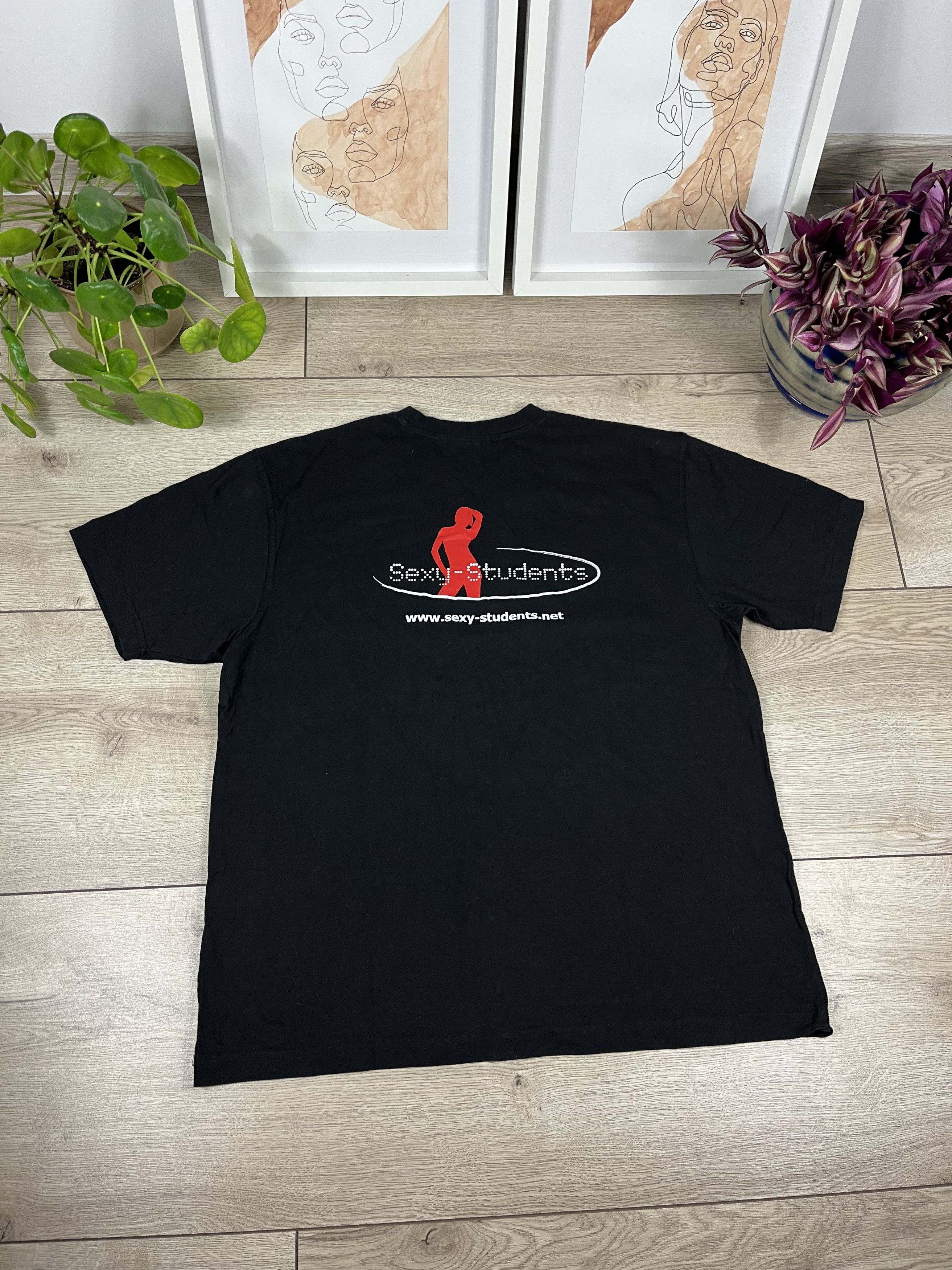 Vintage Vintage Y2K Sexy Students Website Funny Sarcastic Tshirt Size US L / EU 52-54 / 3 - 3 Thumbnail