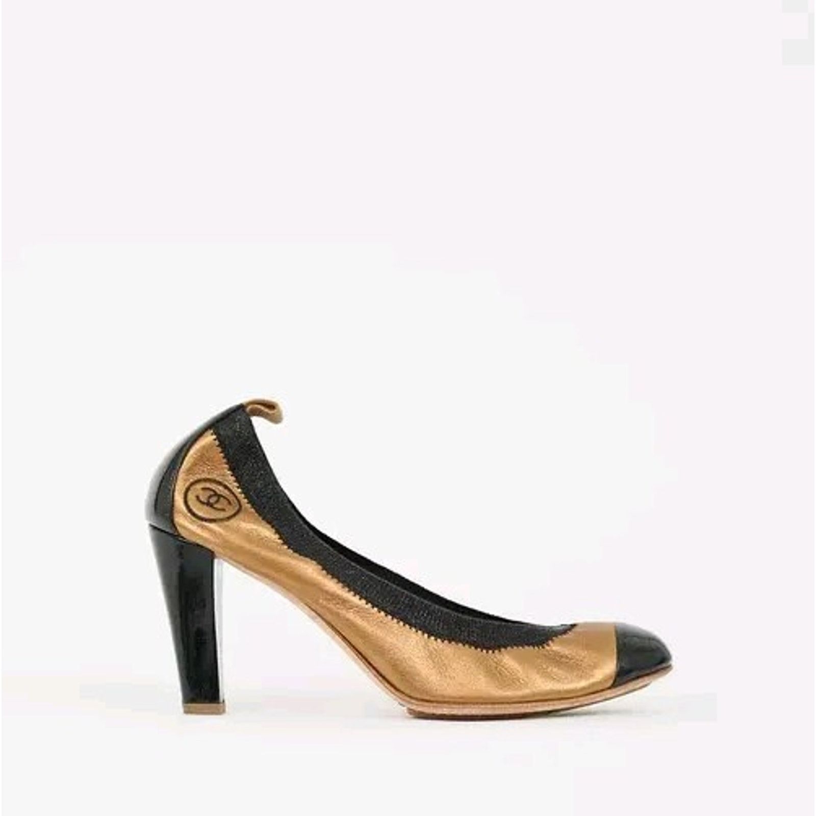 Chanel Authentic Chanel Gold Black Womens Stretch Heels EUR 36 US 6 Size US 6 / IT 36 - 1 Thumbnail