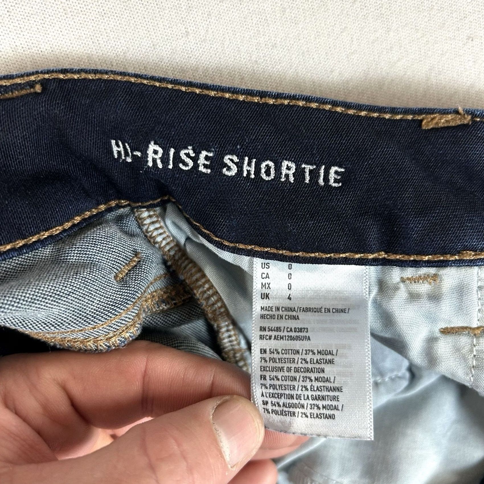 American Eagle Outfitters American Eagle Outfitters Hi-Rise Shortie Denim Shorts Women's Size 0 AEO Dark Blue 90s Bohemian Festive Casual Jeans Shorts Womens Size 25" / US 0 / IT 36 - 4 Thumbnail