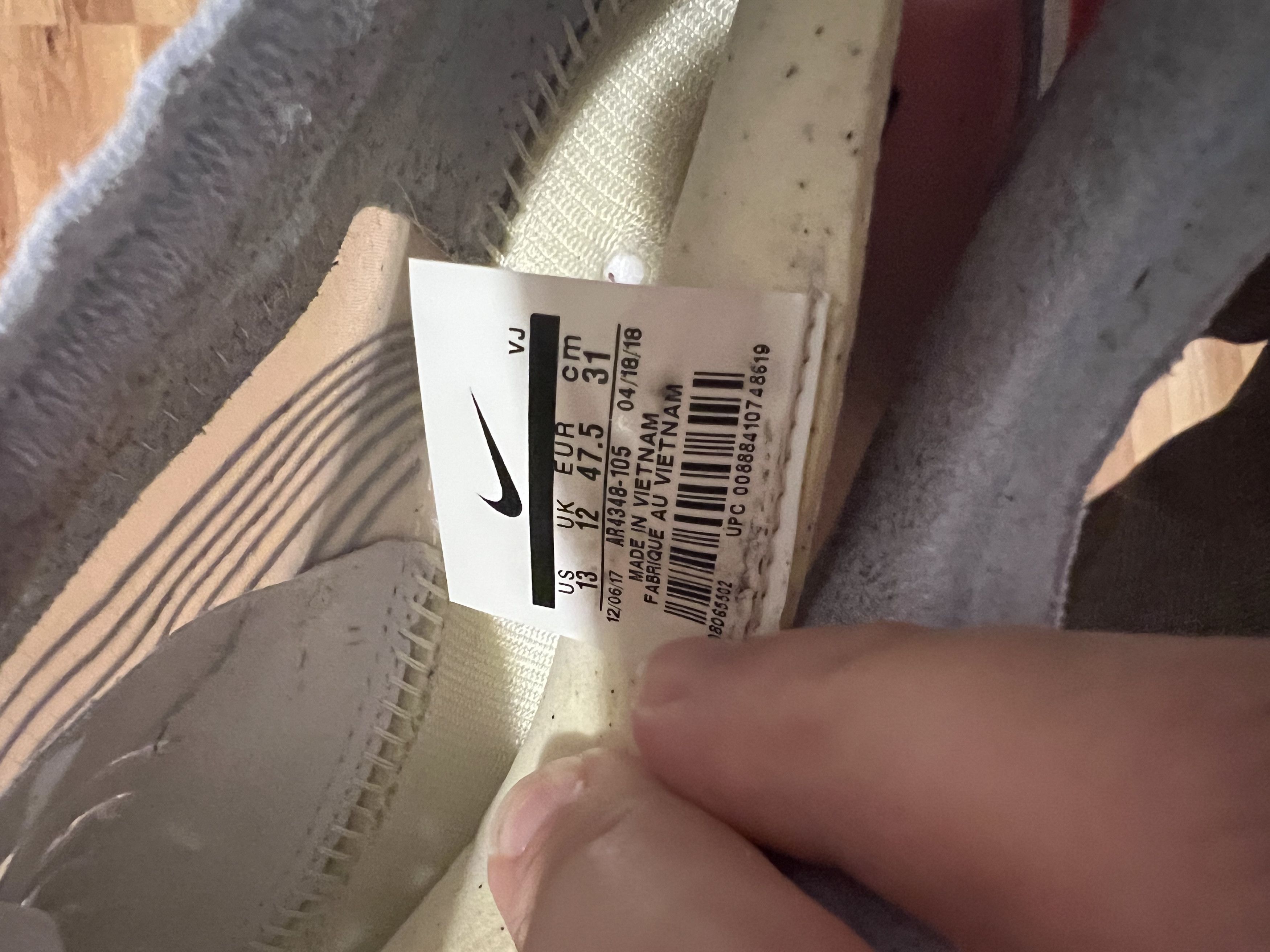 Nike Zoom Fly SP 'Be True' Size US 13 / EU 46 - 4 Thumbnail