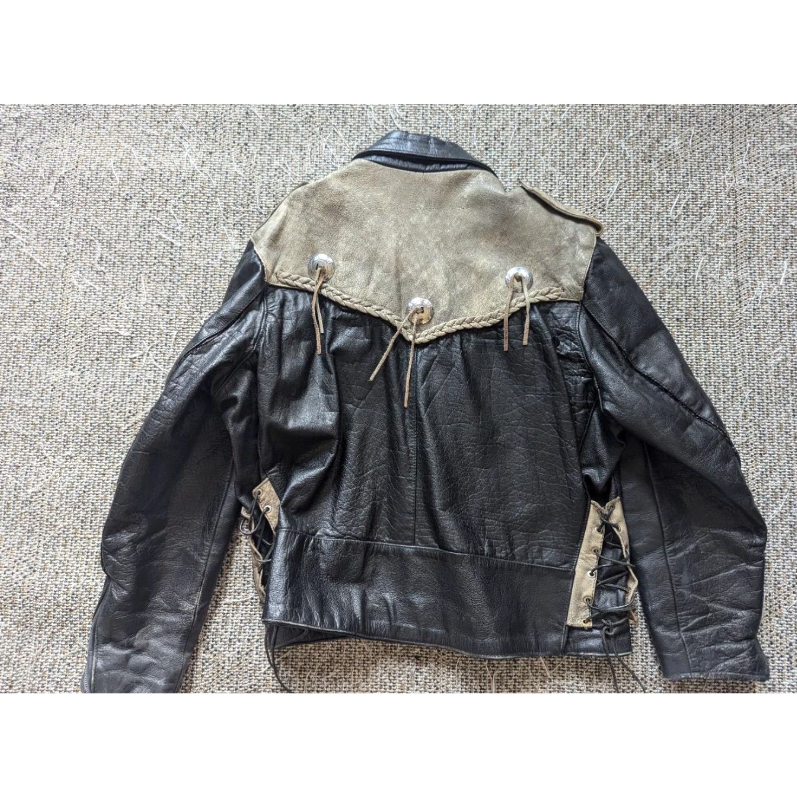 Vintage VINTAGE brown WESTERN motorcycle jacket XL leather PATINA CONCHO cowboy MAD MAX Mens Jacket XL Brown Western Motorcycle Leather PATINA Concho Vintage Size US XL / EU 56 / 4 - 2 Thumbnail
