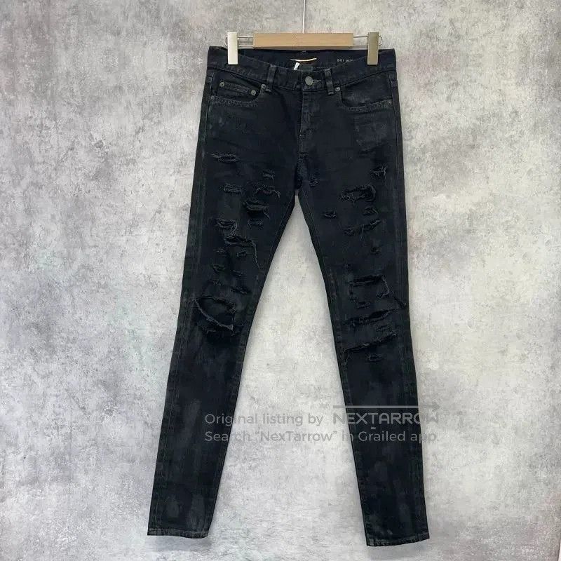 Yves Saint Laurent YSL Black Ripped Jeans Size 26. Size 26" / US 2 / IT 38 - 1 Thumbnail