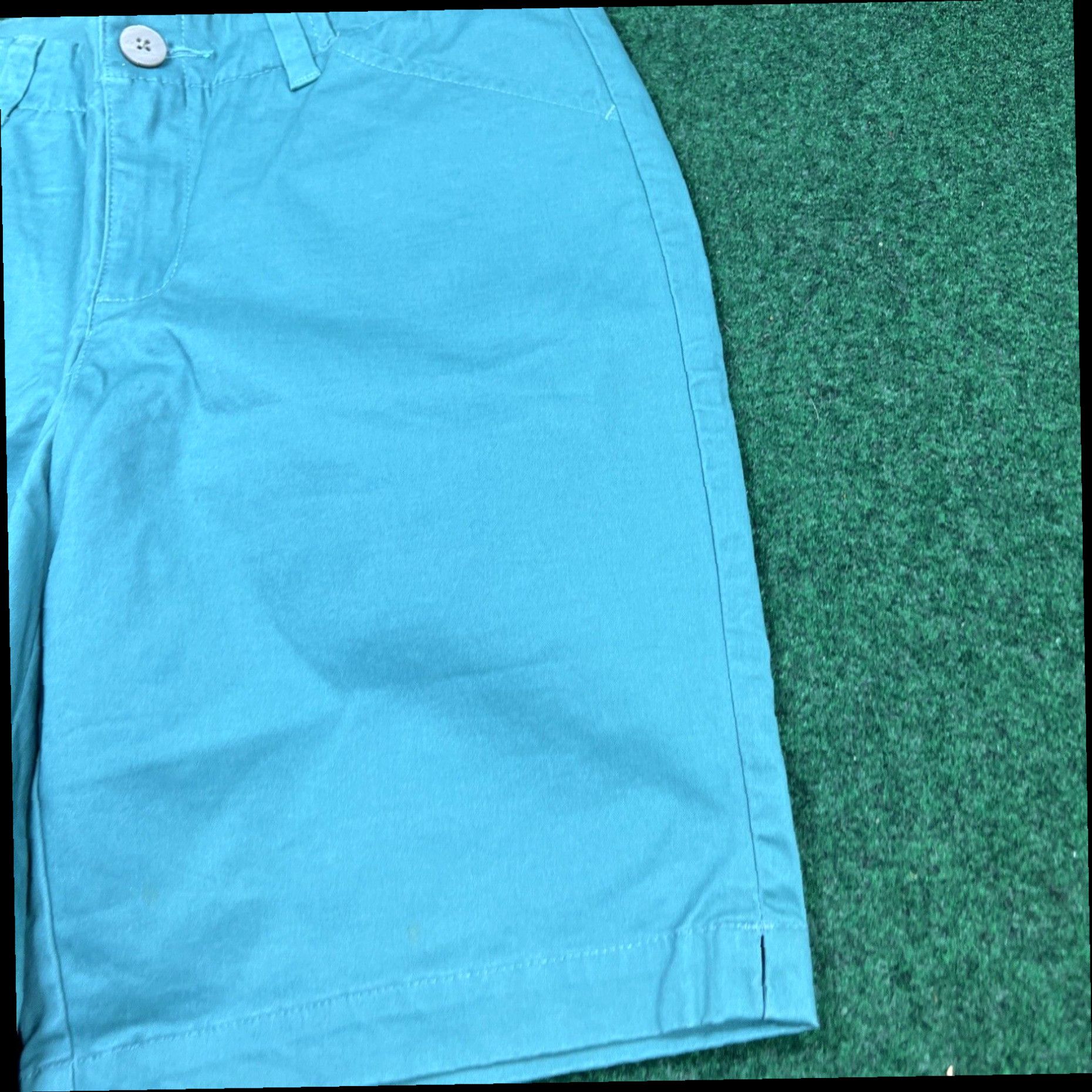Lee New With Tags Lee Monaco Green Bermuda Shorts Women's 6M 28x10 Size 28" / US 6 / IT 42 - 3 Thumbnail
