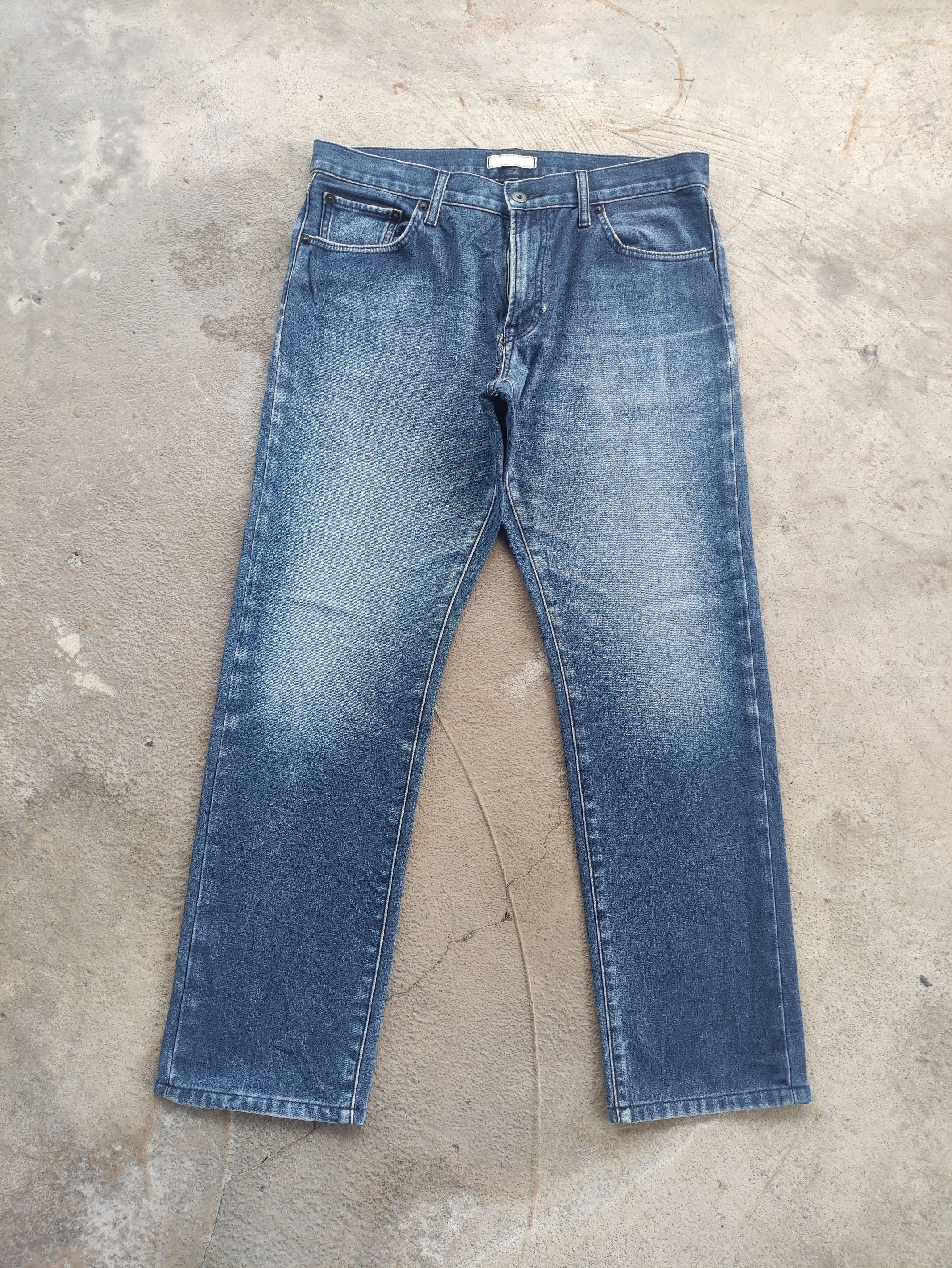 Japanese Brand Vintage Japanese Denim Distressed Faded Jeans Size US 35 - 1 Thumbnail