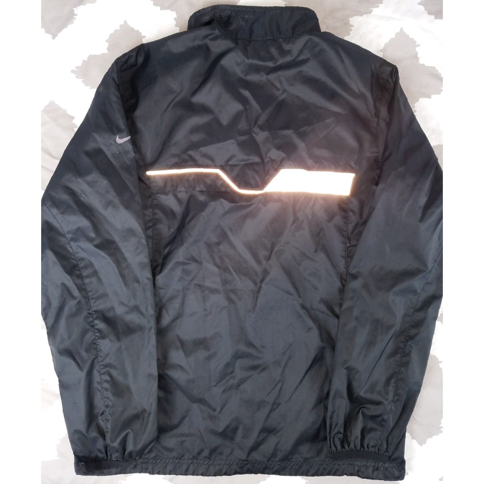 Nike Nike Air Running Light Windbreaker Jacket Pullover Reflective Black Mens M Size US M / EU 48-50 / 2 - 6 Thumbnail