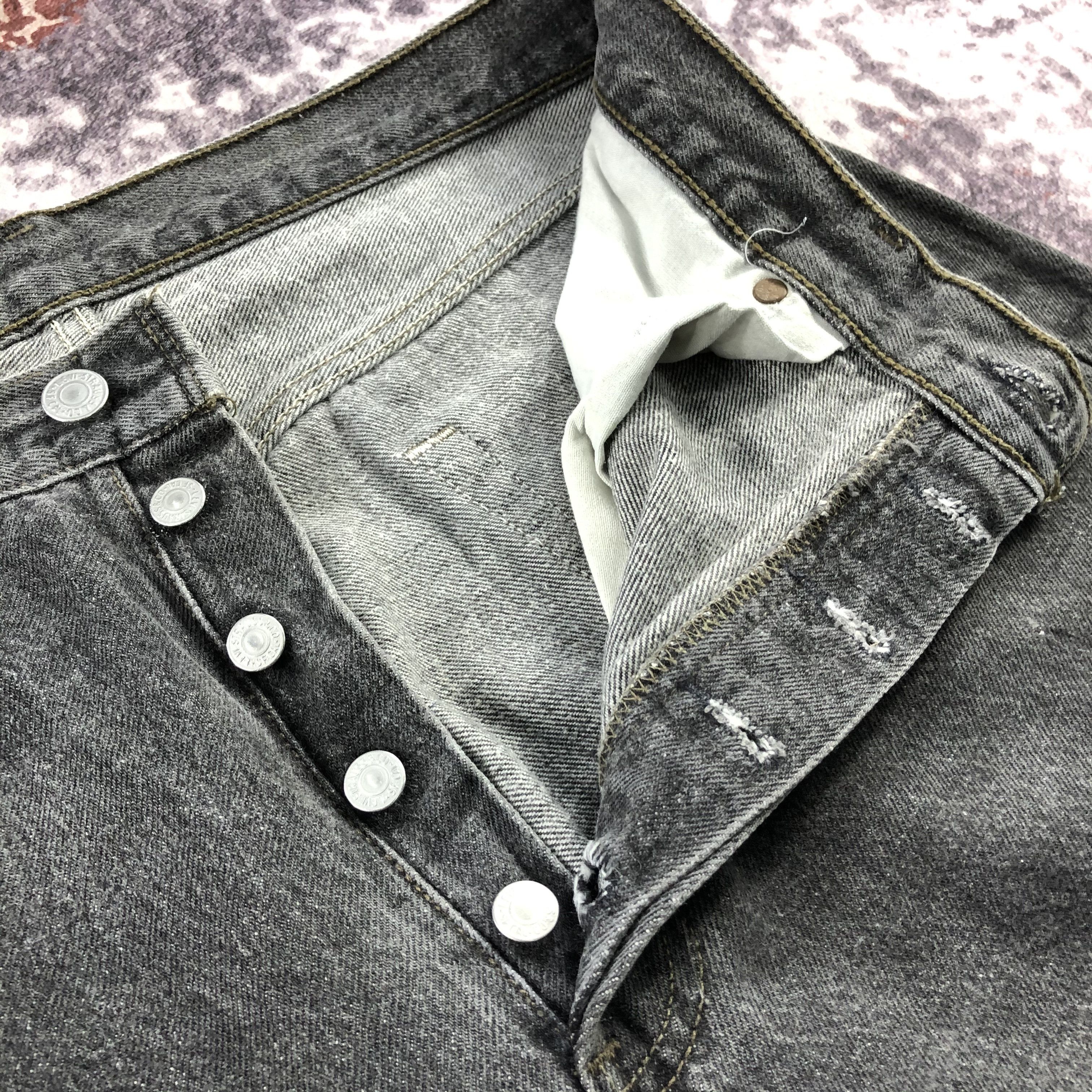 Levi's × Vintage 90s Vintage Levis 501 Jeans-JM2668 Size US 33 - 9 Thumbnail