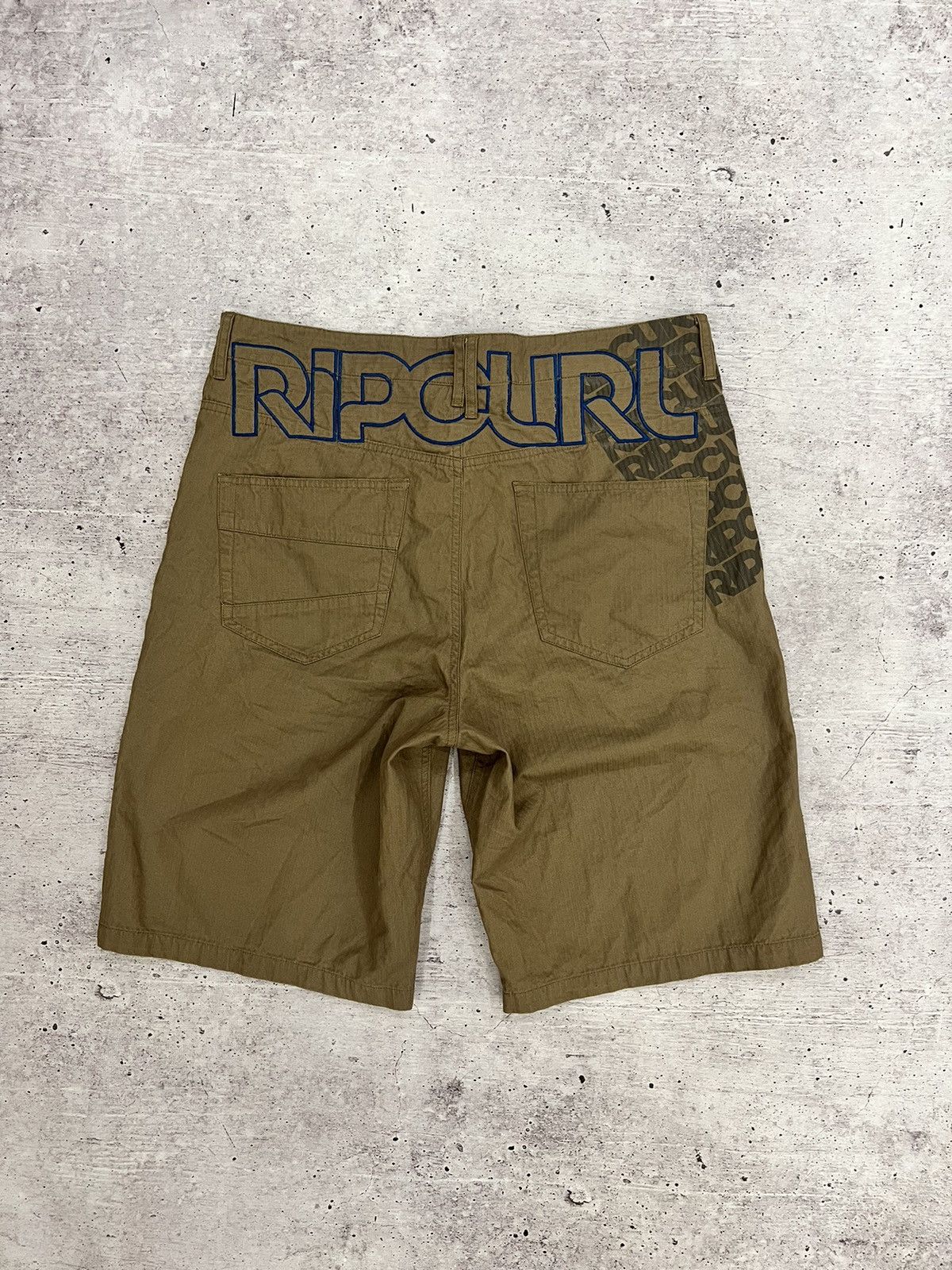 Rip Curl Rip Curl Vintage Cargo y2k Shorts Size US 34 / EU 50 - 1 Thumbnail