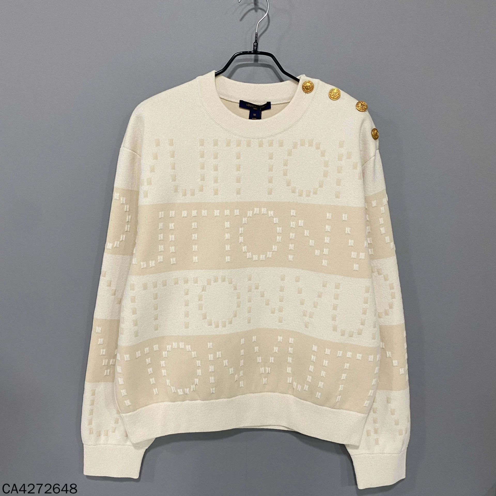 Louis Vuitton LV Nude Beige Logo Sweatshirt M Size M / US 6-8 / IT 42-44 - 1 Thumbnail