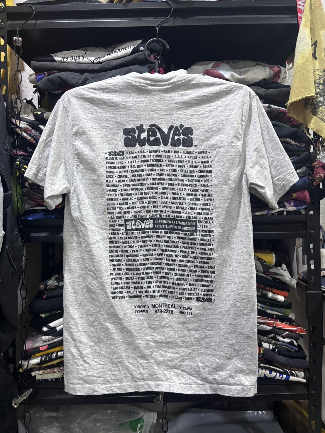 Vintage Vintage Steve's music store Size US M / EU 48-50 / 2 - 4 Thumbnail