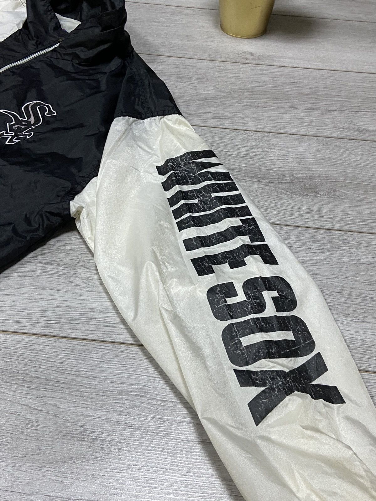 Vintage White Sox KOREA vintage double colour zip jacket Size US XL / EU 56 / 4 - 4 Thumbnail