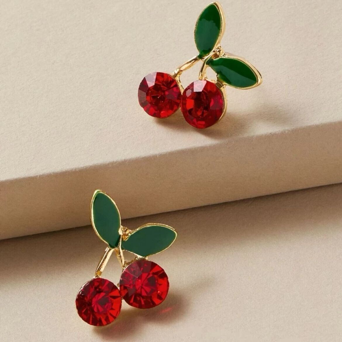 Other New Earrings Rate Alloy Rhinestone Crystal Red Cherries Stud Size ONE SIZE - 1 Thumbnail