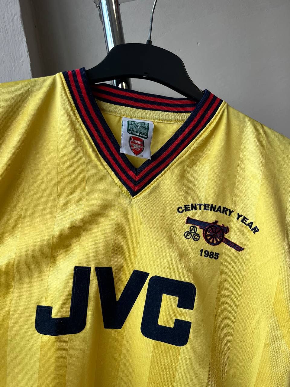 Vintage 1985 ARSENAL FC REMAKE SCORE DRAWSOCCER FOOTBALL JERSEY SZ M Size US M / EU 48-50 / 2 - 4 Thumbnail