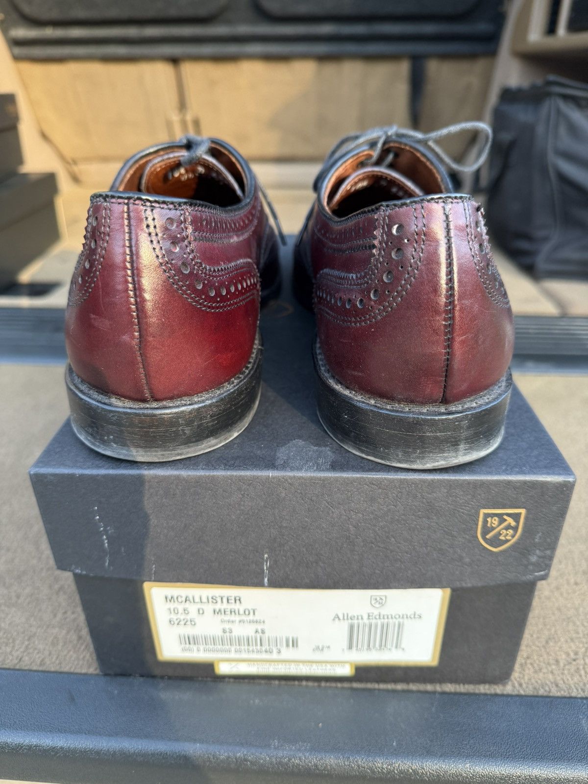 Allen Edmonds Allen Edmonds McAllister Wingtip Size US 10.5 / EU 43-44 - 7 Thumbnail