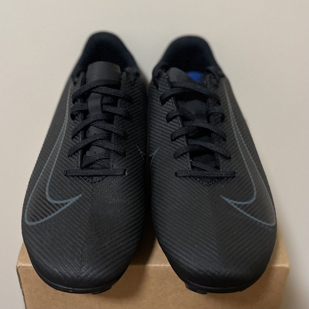 Nike Nike Mercurial Vapor 16 Club MG Shadow Pack (FQ8441-002) Size US 5 / EU 37 - 2 Thumbnail
