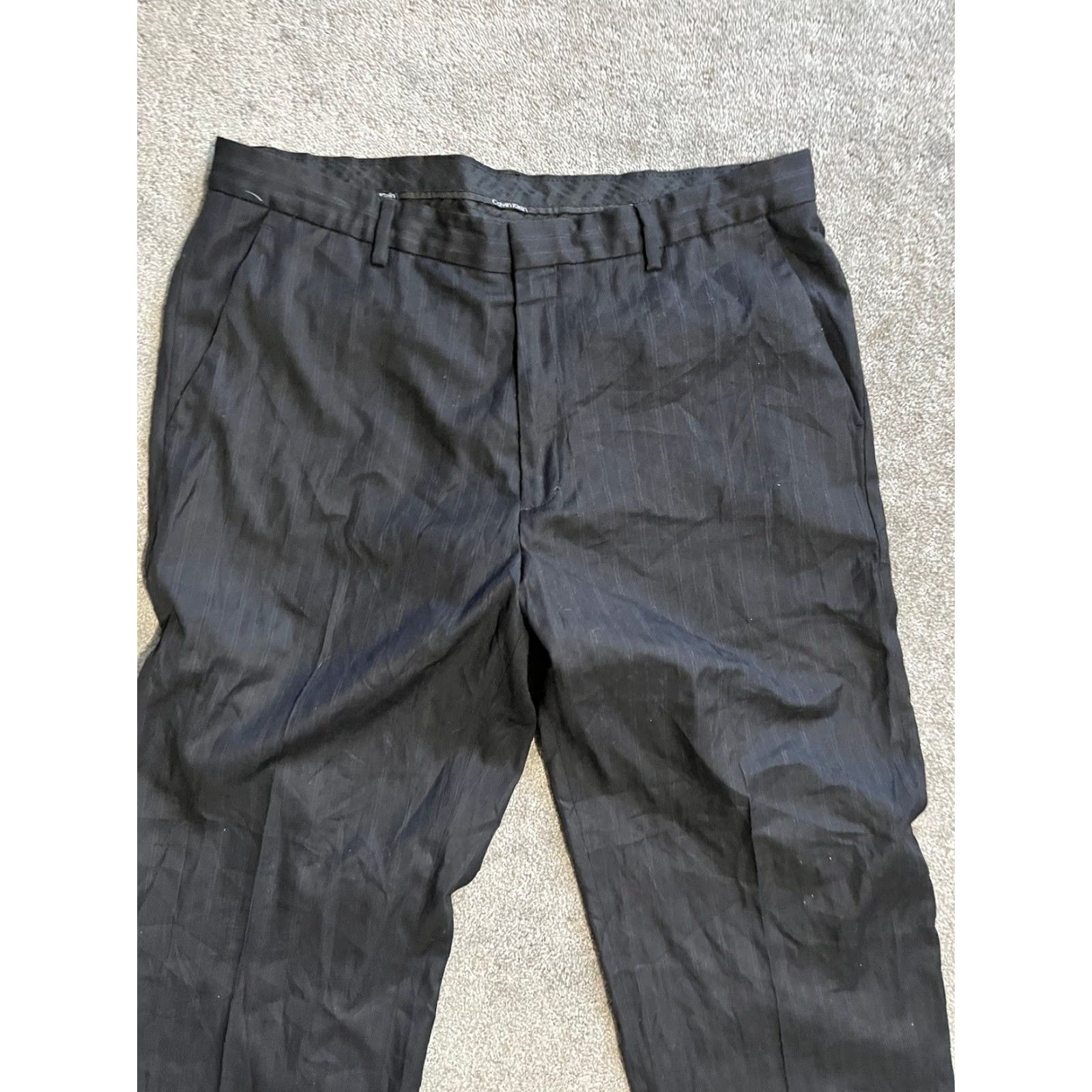 Calvin Klein Calvin Klein Dress Pants Mens 36 Black Wool Blend Pleated Straight Office Business Casual Formal Workwear Size US 36 / EU 52 - 2 Thumbnail