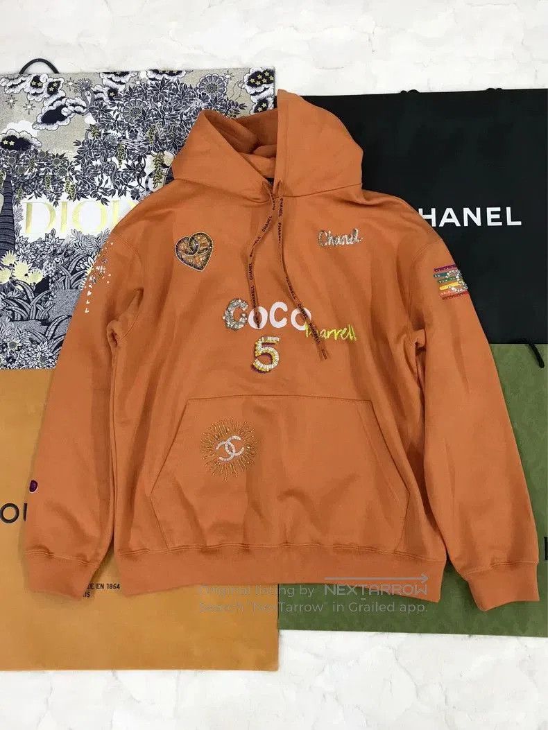 Chanel Chanel Pharrell Beaded Hoodie Sweatshirt . Size US M / EU 48-50 / 2 - 1 Thumbnail