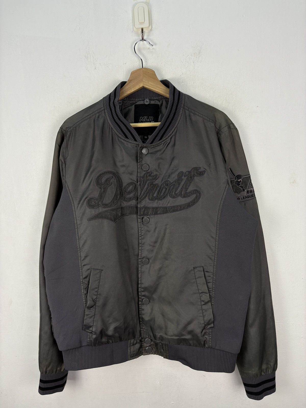 MLB Detroit Tigers Baseball Jacket Size US L / EU 52-54 / 3 - 5 Thumbnail