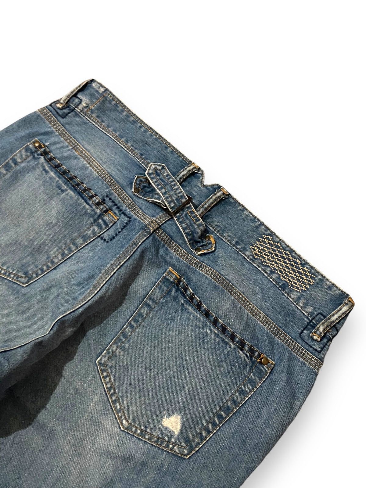 Eddie Bauer Eddie Bauer Boyfriend Patchwork Distressed Floral Jeans Size US 34 / EU 50 - 12 Thumbnail