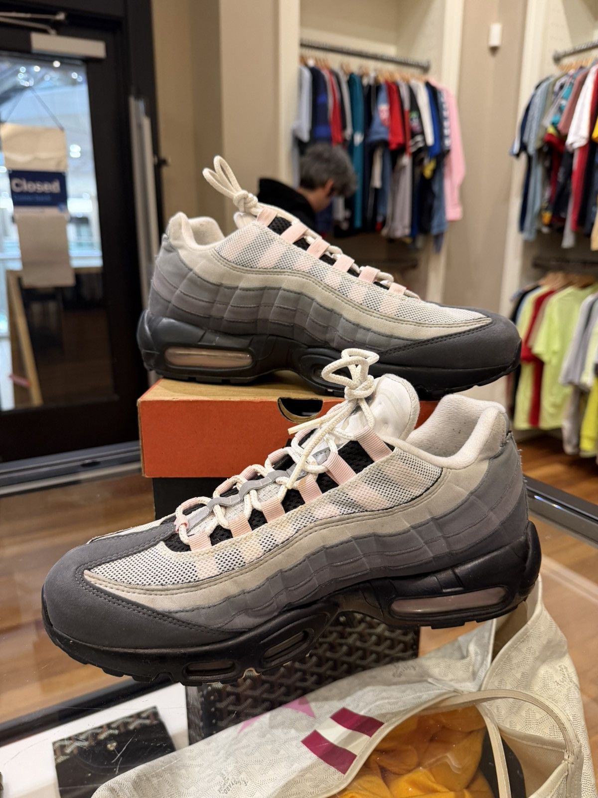 Nike Nike Air Max 95 ‘Bjg Bubble Pink Foam’ Size US 11 / EU 44 - 2 Thumbnail