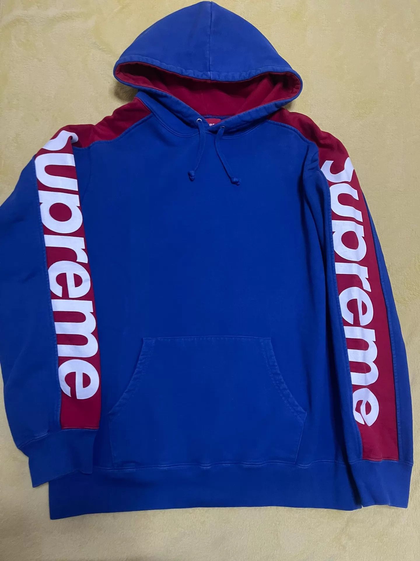 Supreme Supreme Red & Blue Color Block Hoodie L Logo Sleeve Badge Size US L / EU 52-54 / 3 - 1 Thumbnail
