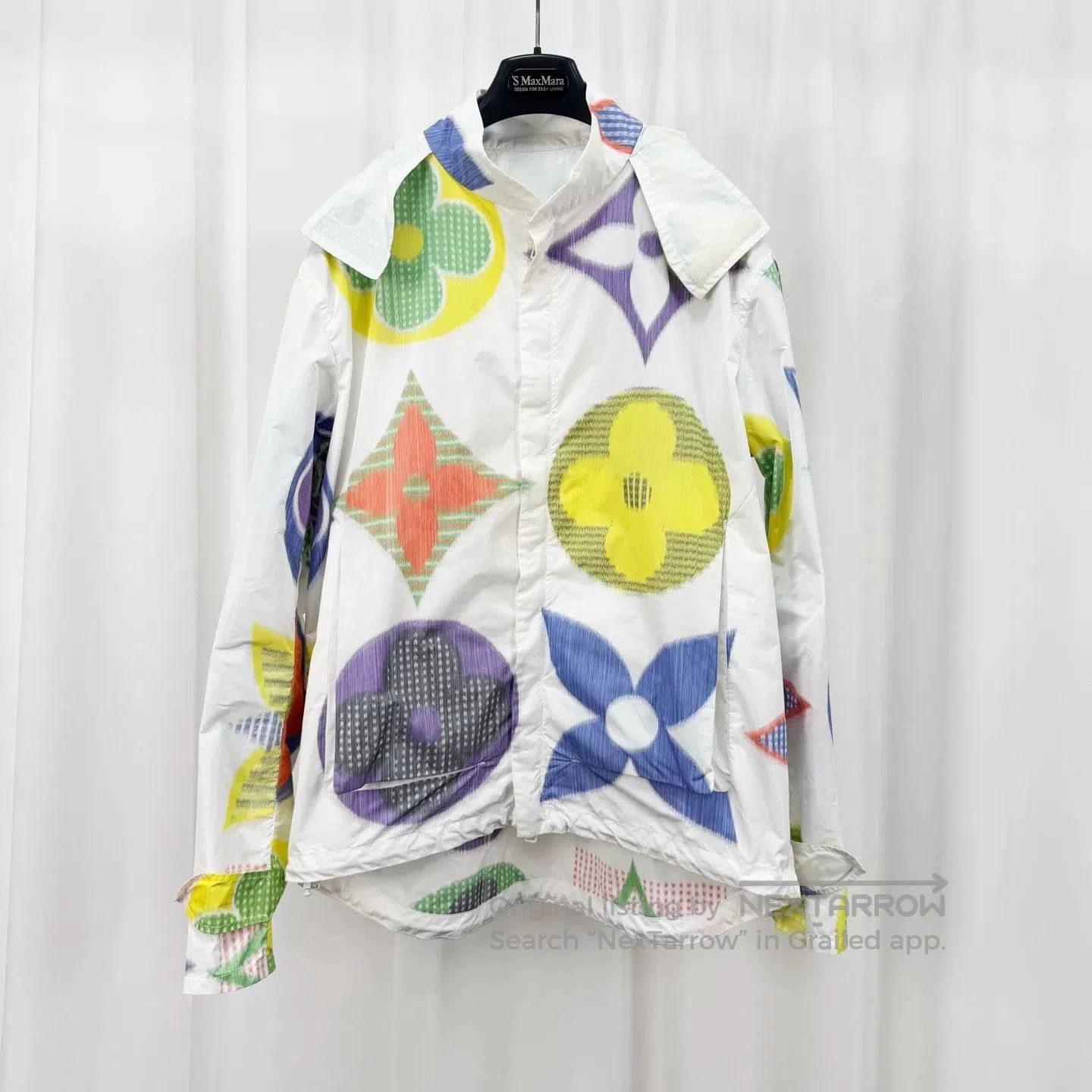 Louis Vuitton louis vuitton patterned windbreaker jacket size 46. Size US M / EU 48-50 / 2 - 1 Thumbnail