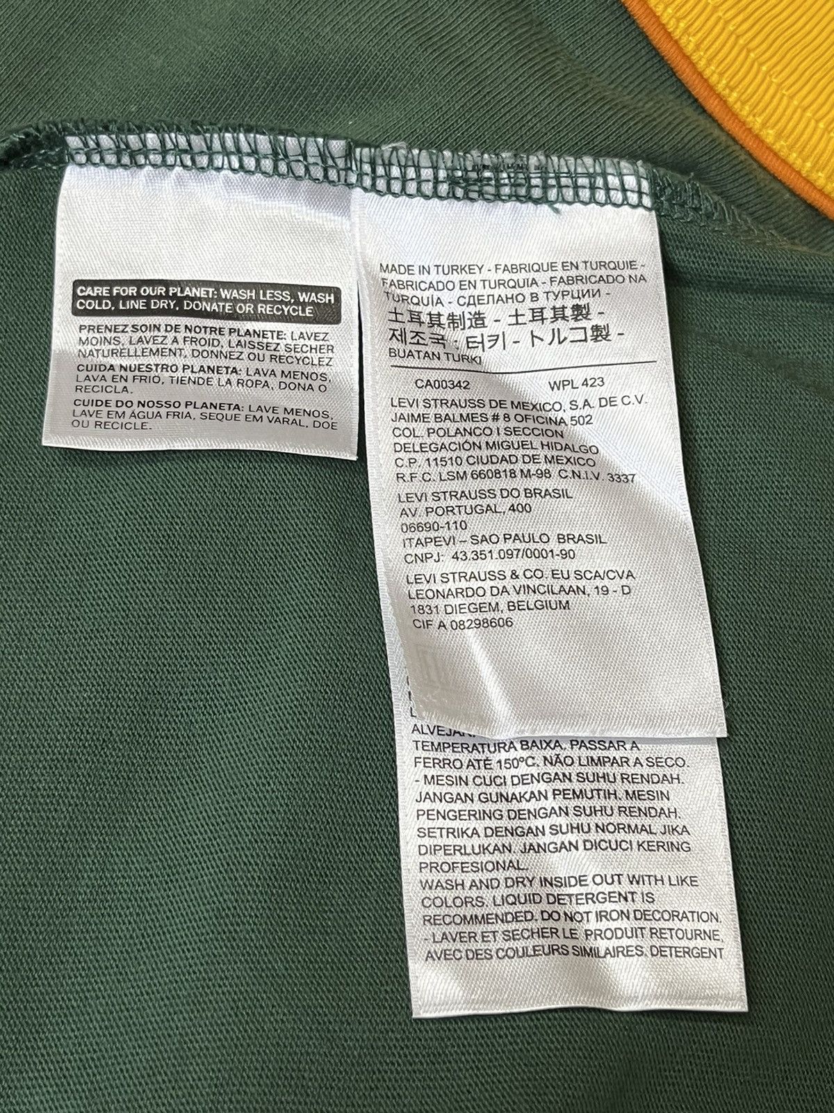 Levi's LEVIS x STRANGER THINGS “CAMP KNOW WHERE” RINGER TEE SHIRT Size US XS / EU 42 / 0 - 10 Thumbnail