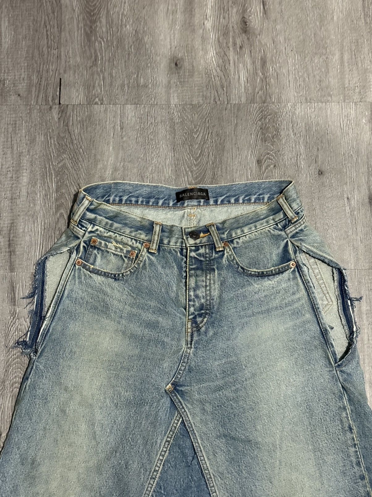 Balenciaga NWT Balenciaga 2022 Denim Sleeveless Top / Size 38 Size S / US 4 / IT 40 - 3 Thumbnail