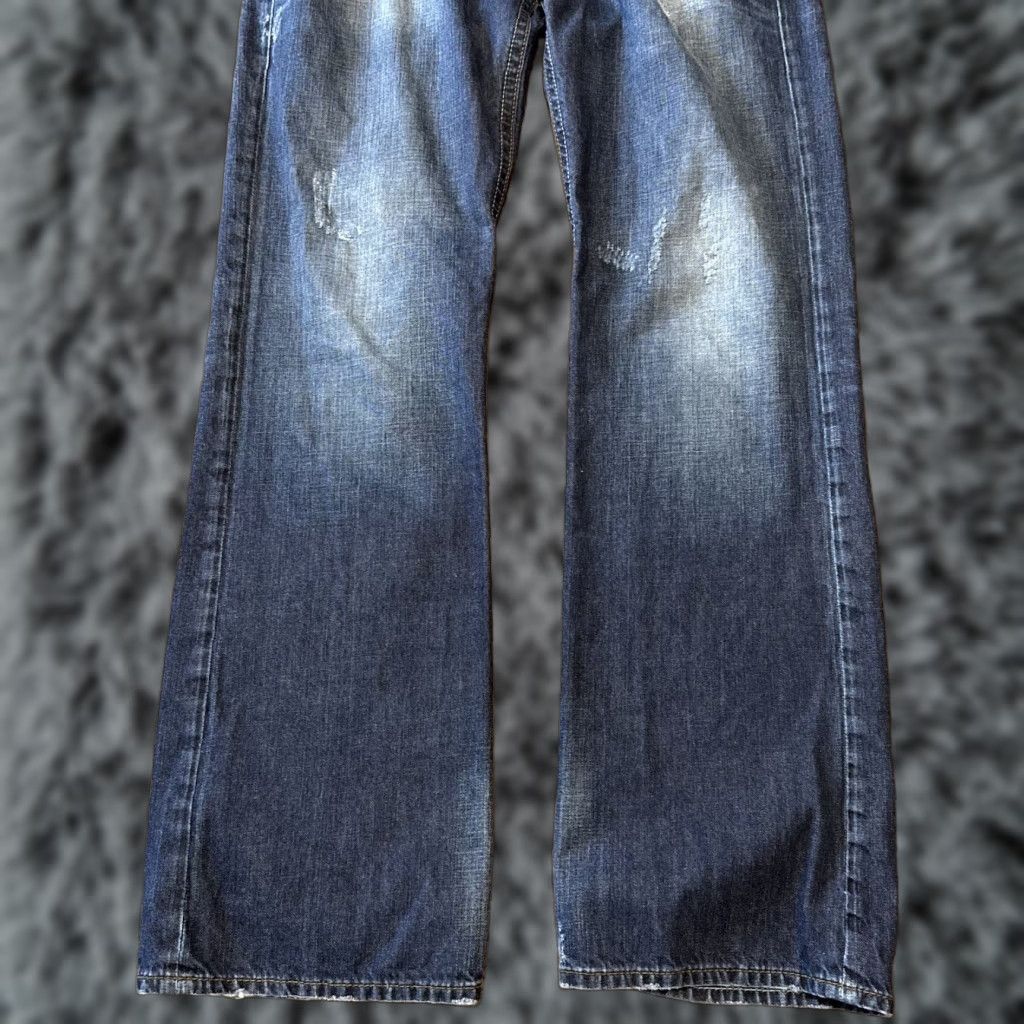 Vintage BKE Carter Jeans 35x33 Dark Wash Blue Denim Distressed Thick Stitch Straight Regular Mens Jeans Size US 28 / EU 44 - 1 Thumbnail