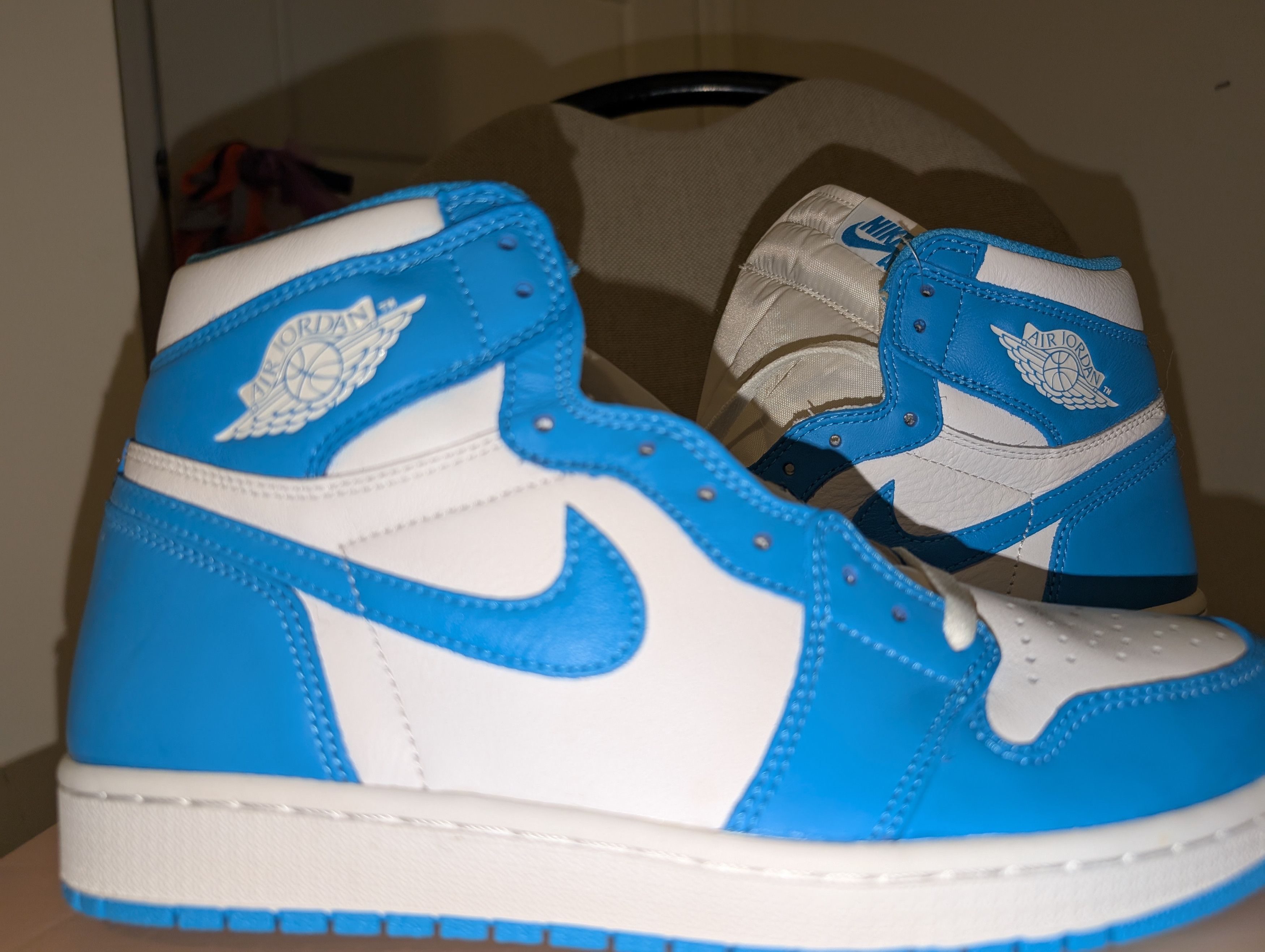 Jordan Brand AIR JORDAN 1 OG UNC 2015 SZ 9.5 Size US 9.5 / EU 42-43 - 12 Thumbnail