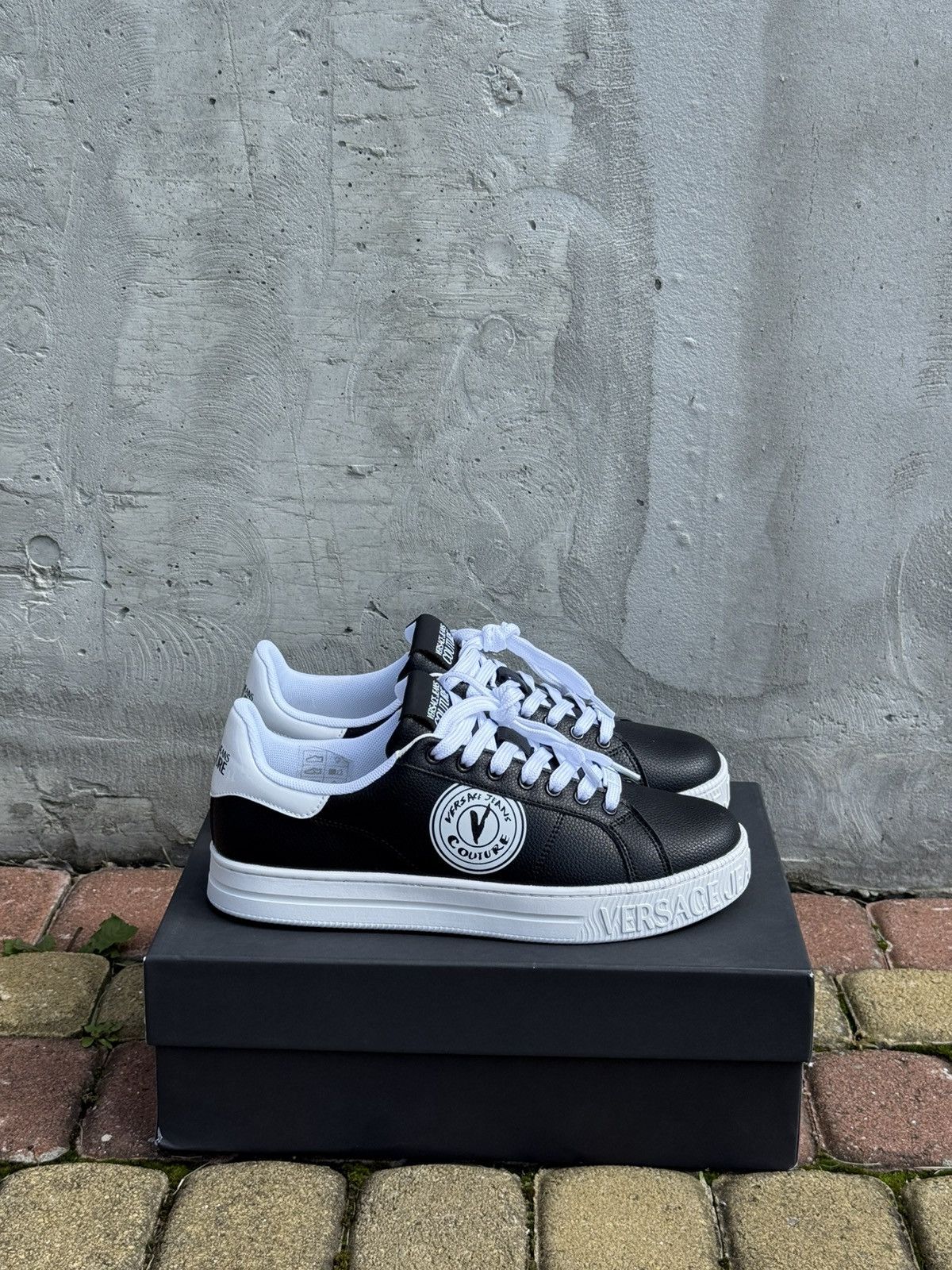 Versace Jeans Couture Versace couture jeans shoes Size US 9 / EU 42 - 4 Thumbnail