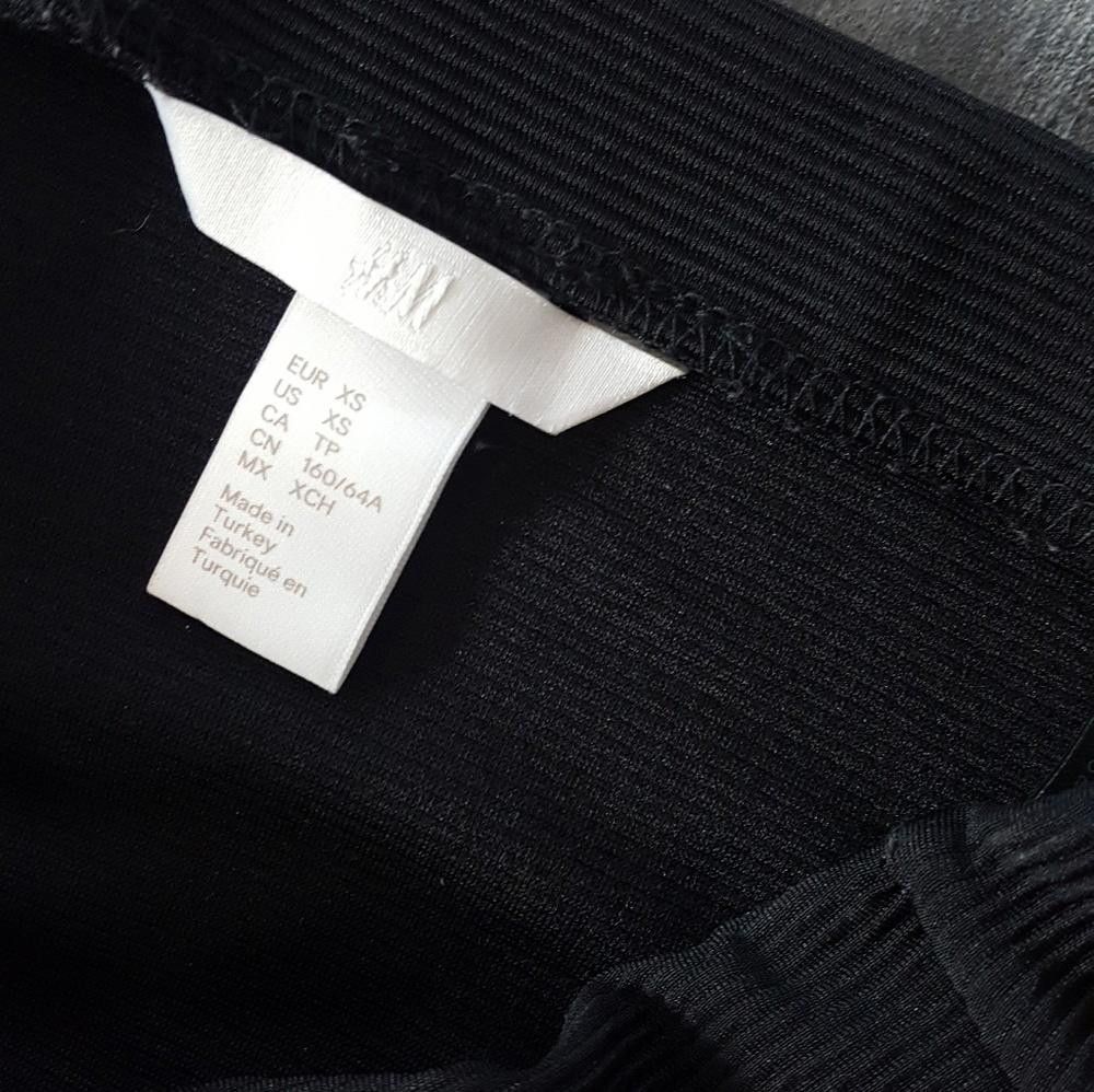 H&M Black Asymmetrical H&M High Waisted Midi Size 26" / US 2 / IT 38 - 4 Thumbnail