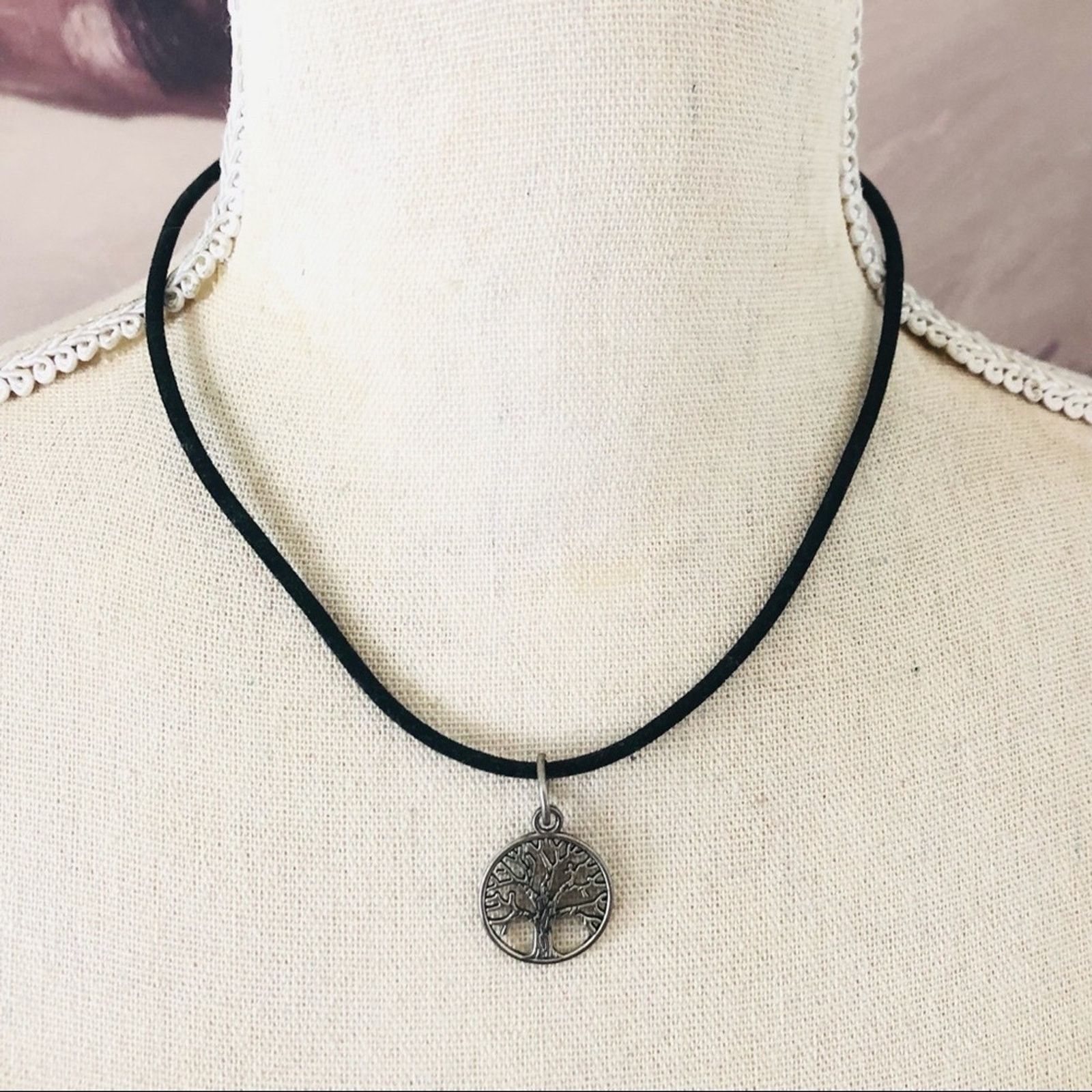 Jewelry Tree of life pendant on velvet cord choker necklace Size ONE SIZE - 1 Thumbnail