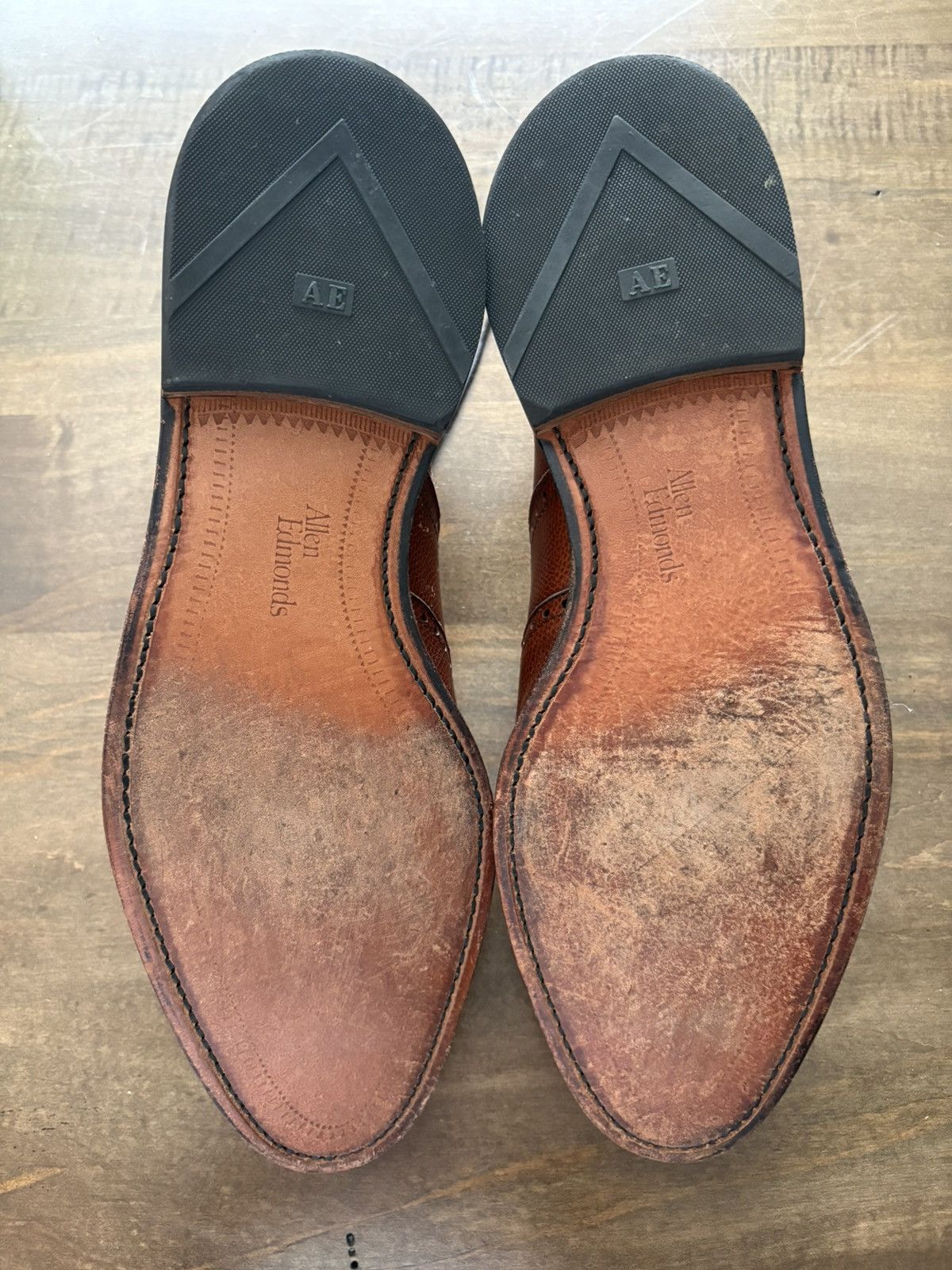 Allen Edmonds Vintage Allen Edmonds Classic Wing Tip Size US 9.5 / EU 42-43 - 4 Thumbnail