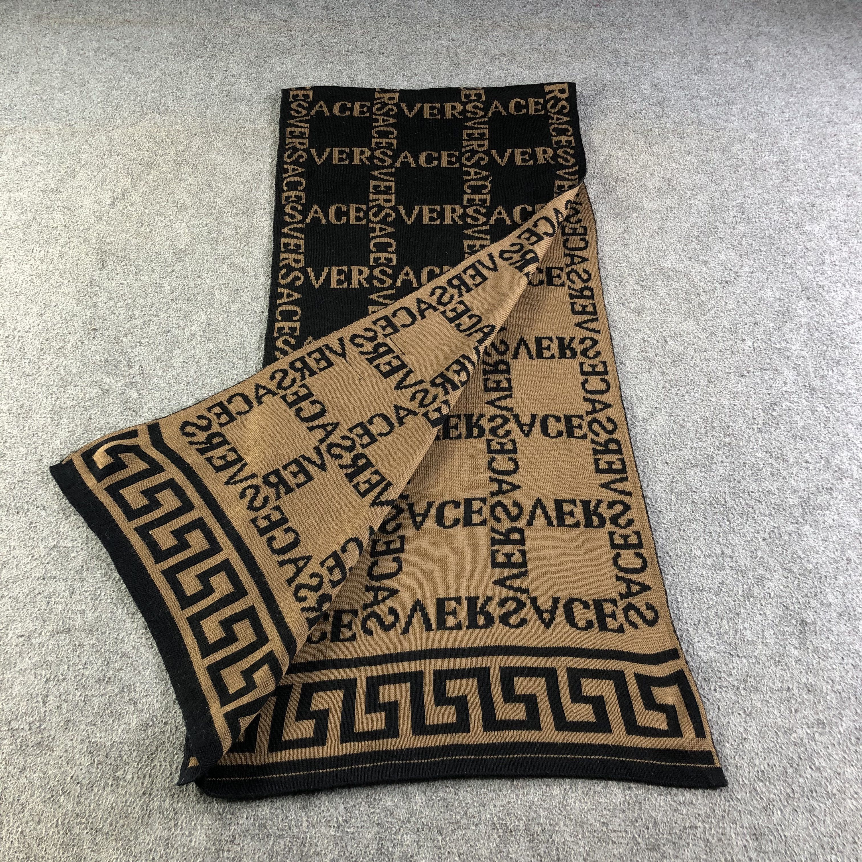 Versace Jeans Couture Versace Wool Scarf Muffler Neck Wrap V1733 Size ONE SIZE - 7 Thumbnail