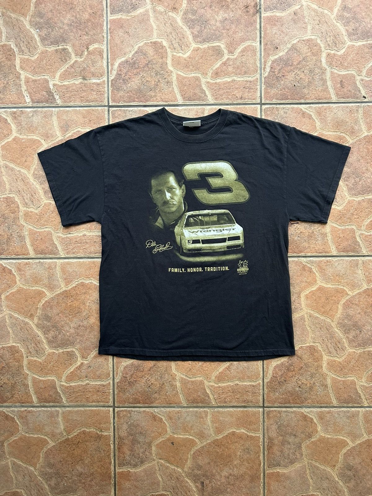 Chase Authentics × Vintage Dale Earnhardt tee Size US XL / EU 56 / 4 - 1 Thumbnail
