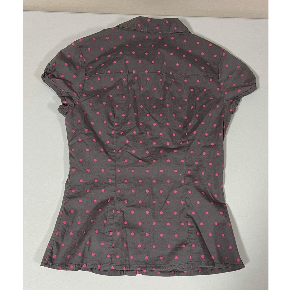 Vintage Gray Pink Polka Dot Button-Down Shirt Top Blouse Size 6 🩶 Size M / US 6-8 / IT 42-44 - 5 Thumbnail