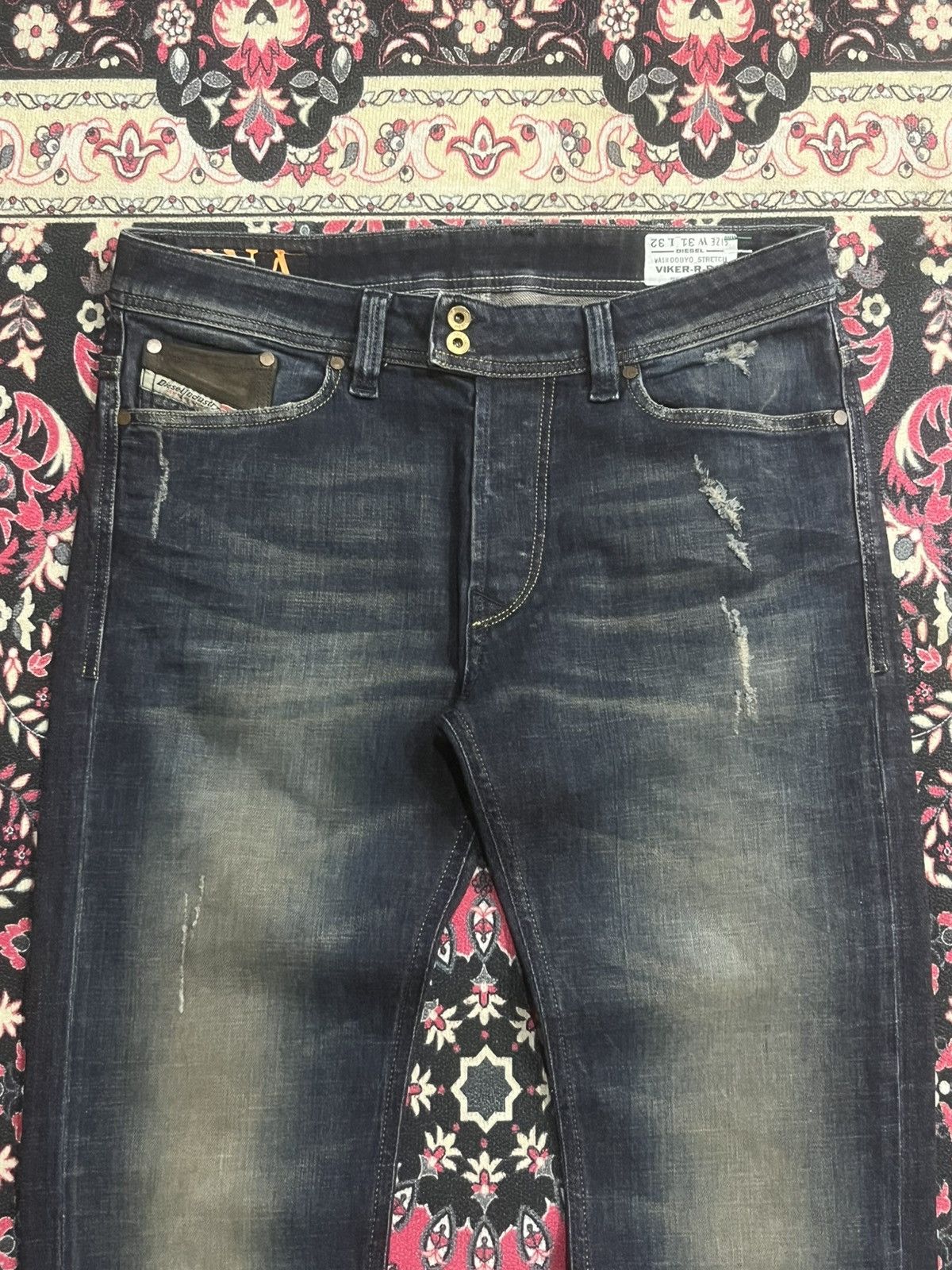 Diesel Black Gold Vintage Diesel “Viker-R-Box” Regular Straight Distress Jeans Size US 31 - 4 Thumbnail