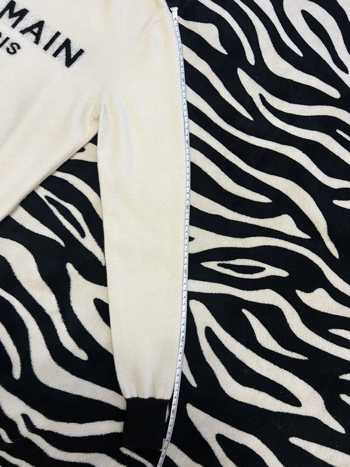 Balmain Balmain Paris cashmere blend sweater Size XS / US 0-2 / IT 36-38 - 13 Thumbnail