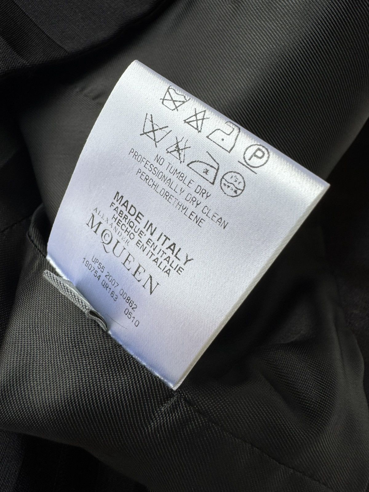 Alexander McQueen Alexander McQueen 2007 Tuxedo Striped Spencer Jacket Size M / US 6-8 / IT 42-44 - 9 Thumbnail