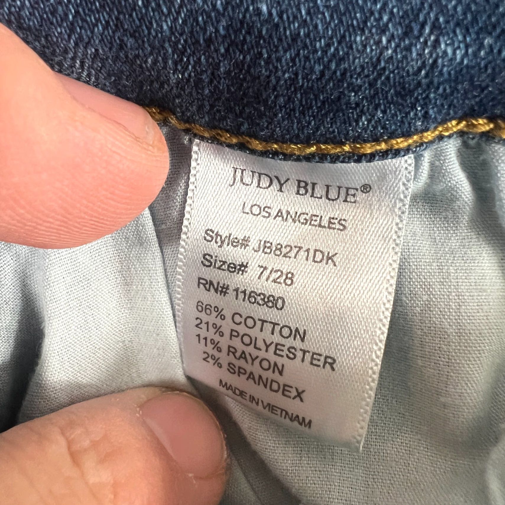 Vintage Judy Blue Relaxed Fit Jeans Mid Rise 28 Blue Denim Cotton Blend 5-Pocket Distressed Whiskering Logo Button Zipper Womens Jeans JB8271DK Size 28" / US 6 / IT 42 - 7 Thumbnail