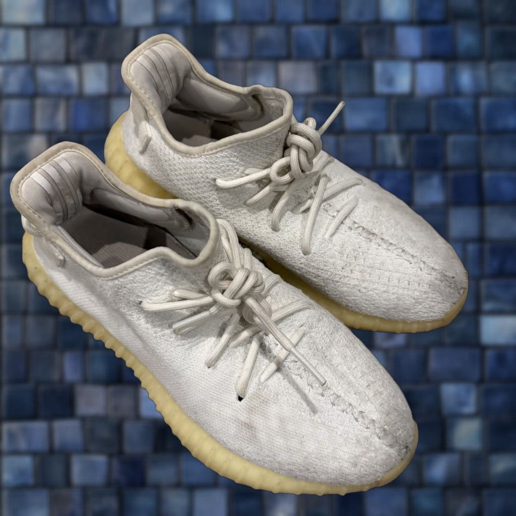 adidas gazelle silver green womens ADIDAS YEEZY BOOST 350 V2 CREAM (PRE-OWNED) CP9366 SIZE 8.5 – Original Grail main image 0