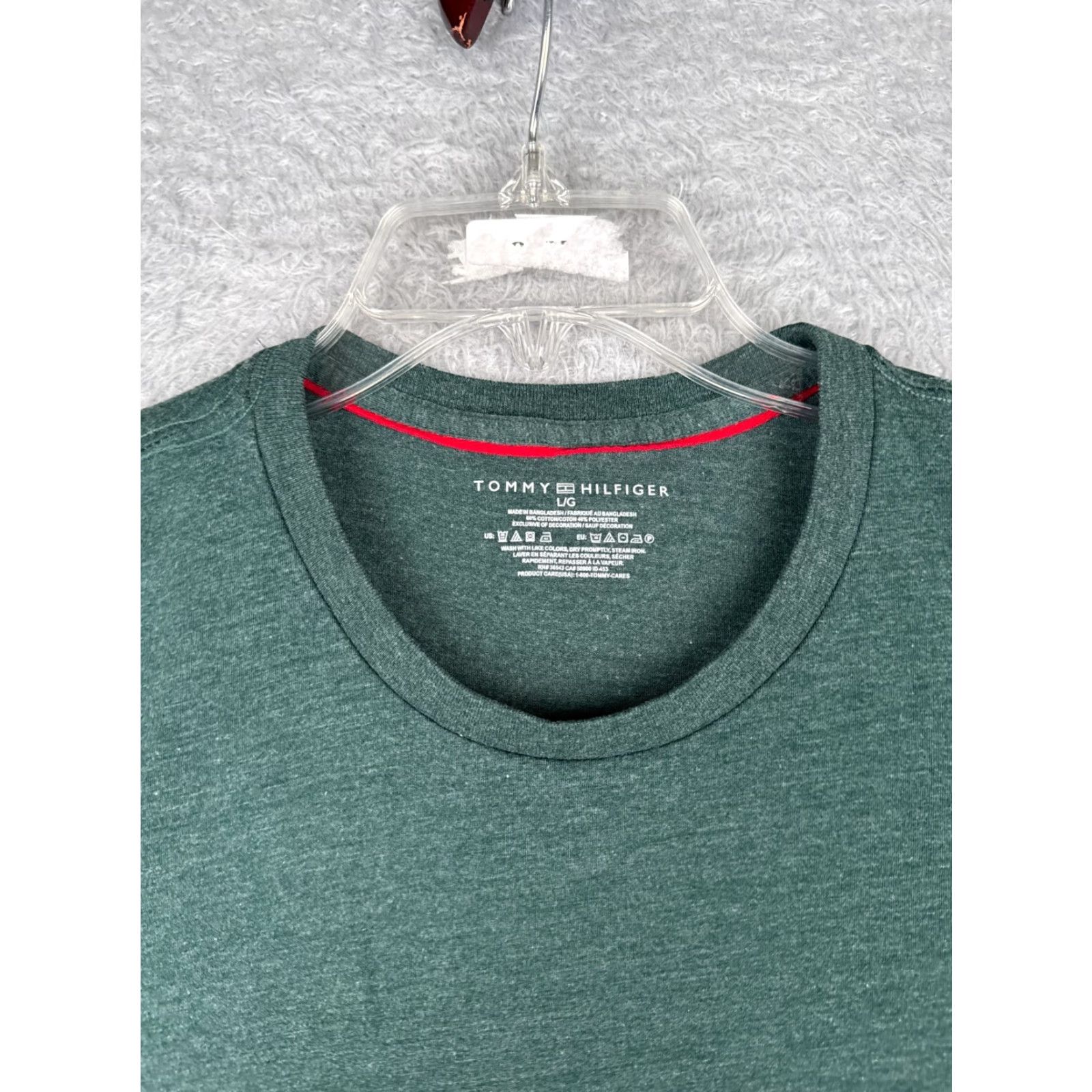 Tommy Hilfiger Tommy Hilfiger Shirt Adult Large Green Short Sleeve Crew Neck Cotton Blend Logo Size US L / EU 52-54 / 3 - 7 Thumbnail