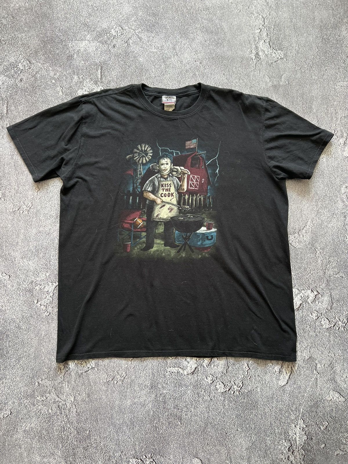 Vintage Vintage Movie The Texas Chainsaw Masscare Horror T-shirt Size US XL / EU 56 / 4 - 1 Thumbnail