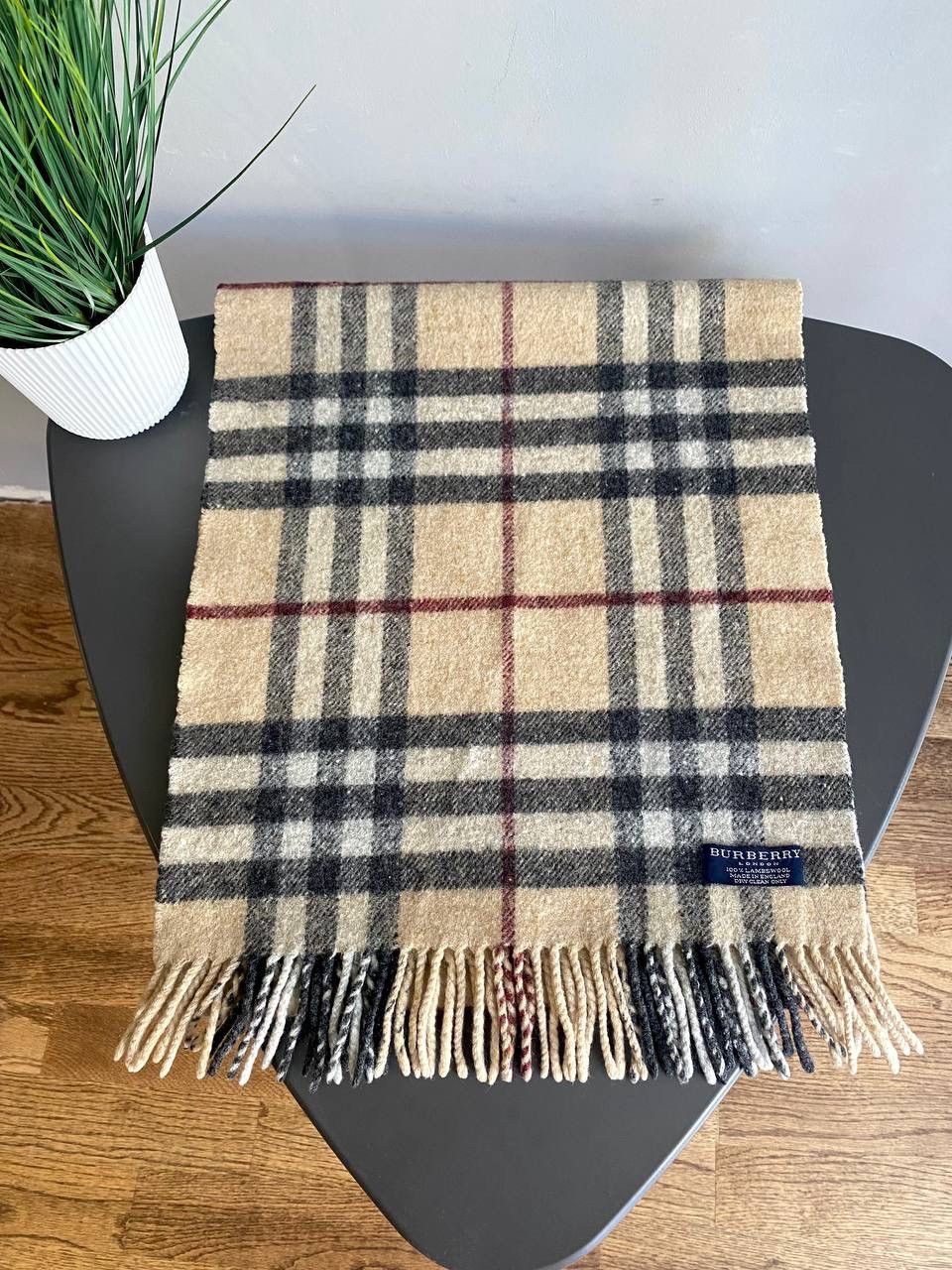 Burberry Burberry London Nova Check Pattern 100% LambsWool Scarf Size ONE SIZE - 3 Thumbnail