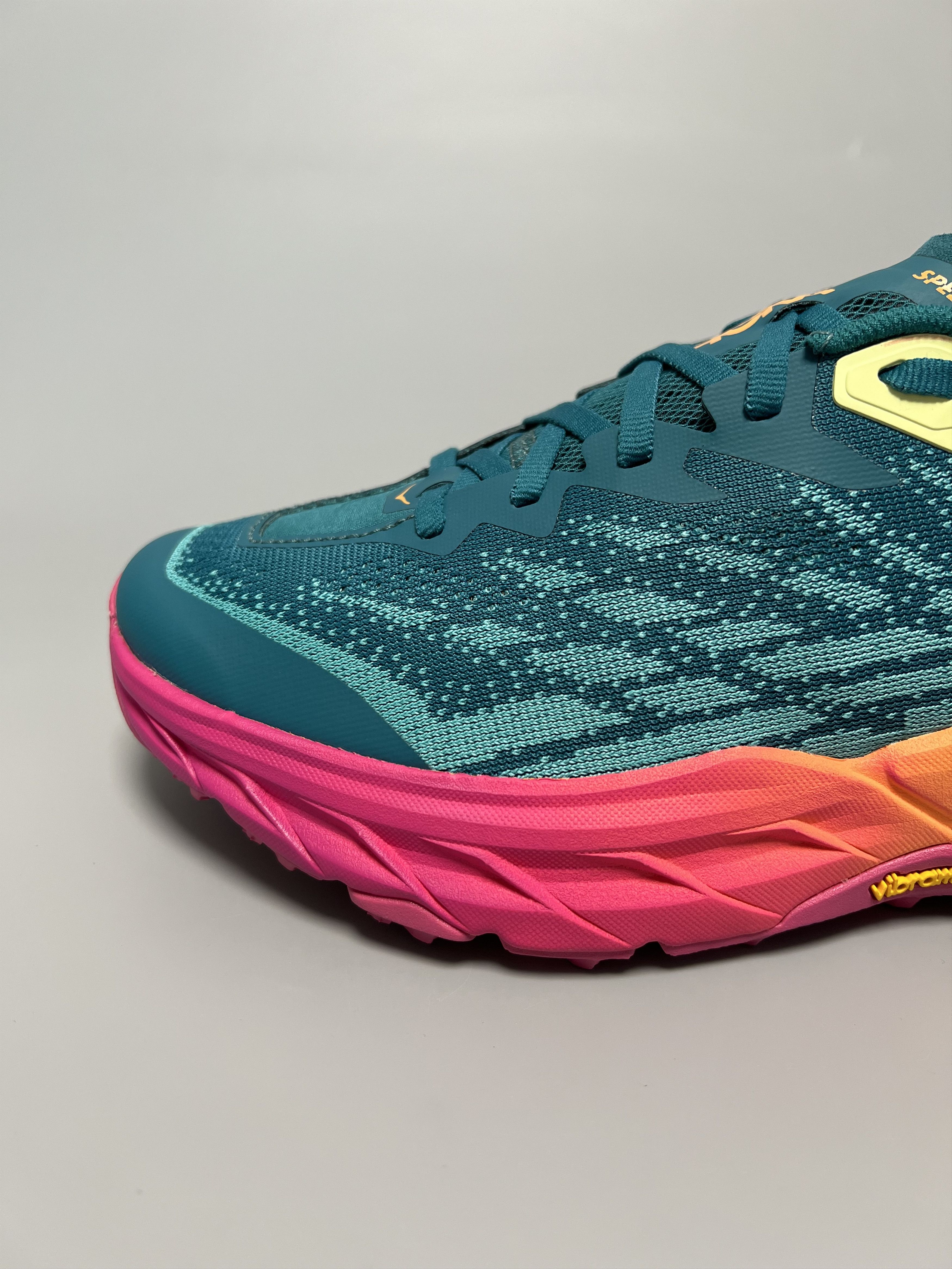 7B Hoka One One Speedgoat 5 Trail Running Shoes 1123158-DLCR